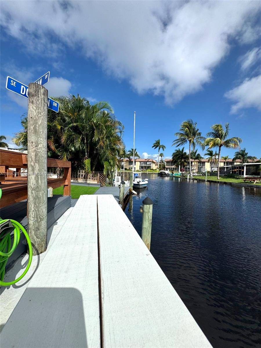 BOATER S DREAM and exceptional investment opportunity !