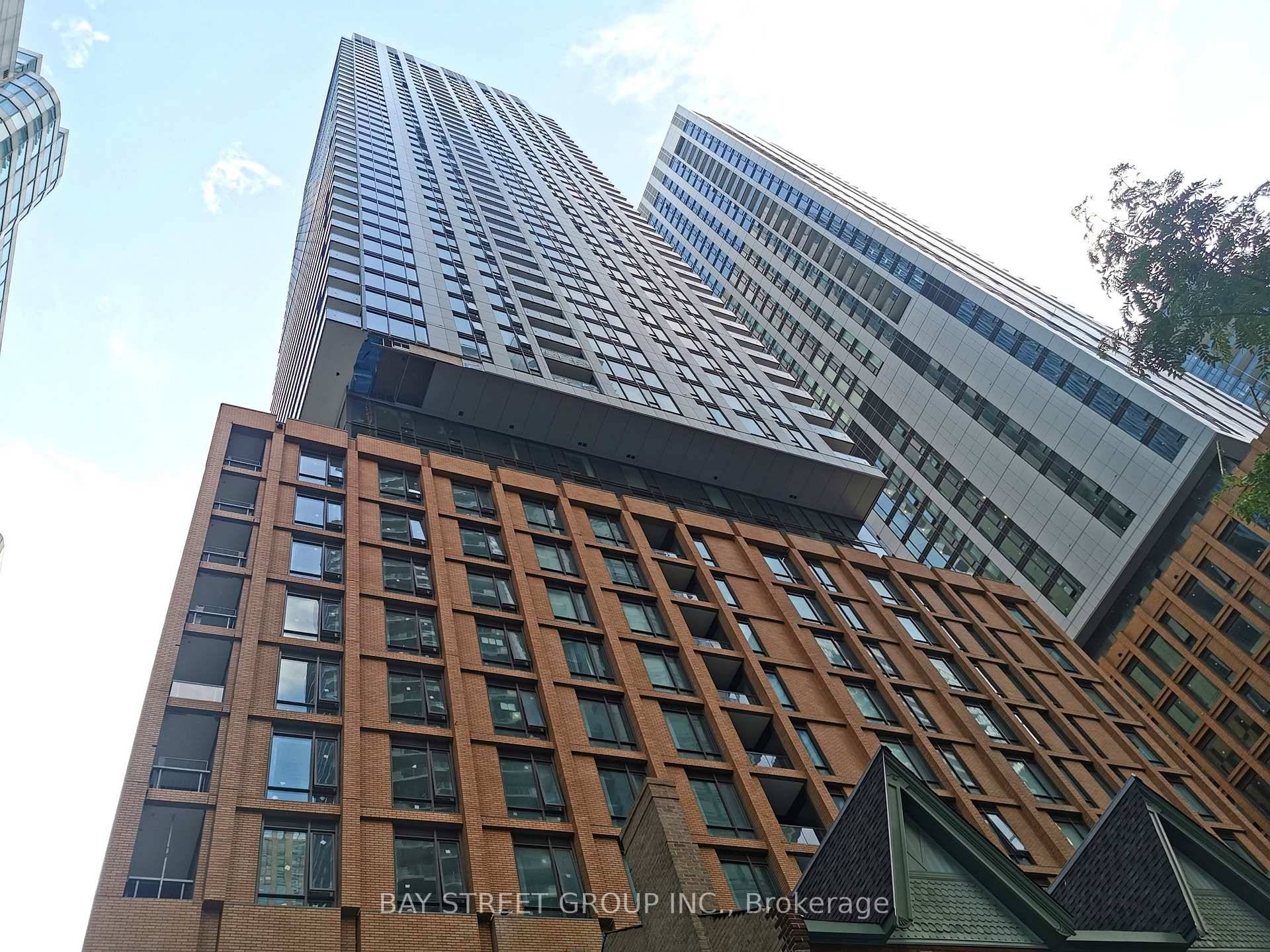 2 Beds 2 Baths NEW LUXURY KING W ST Condo.