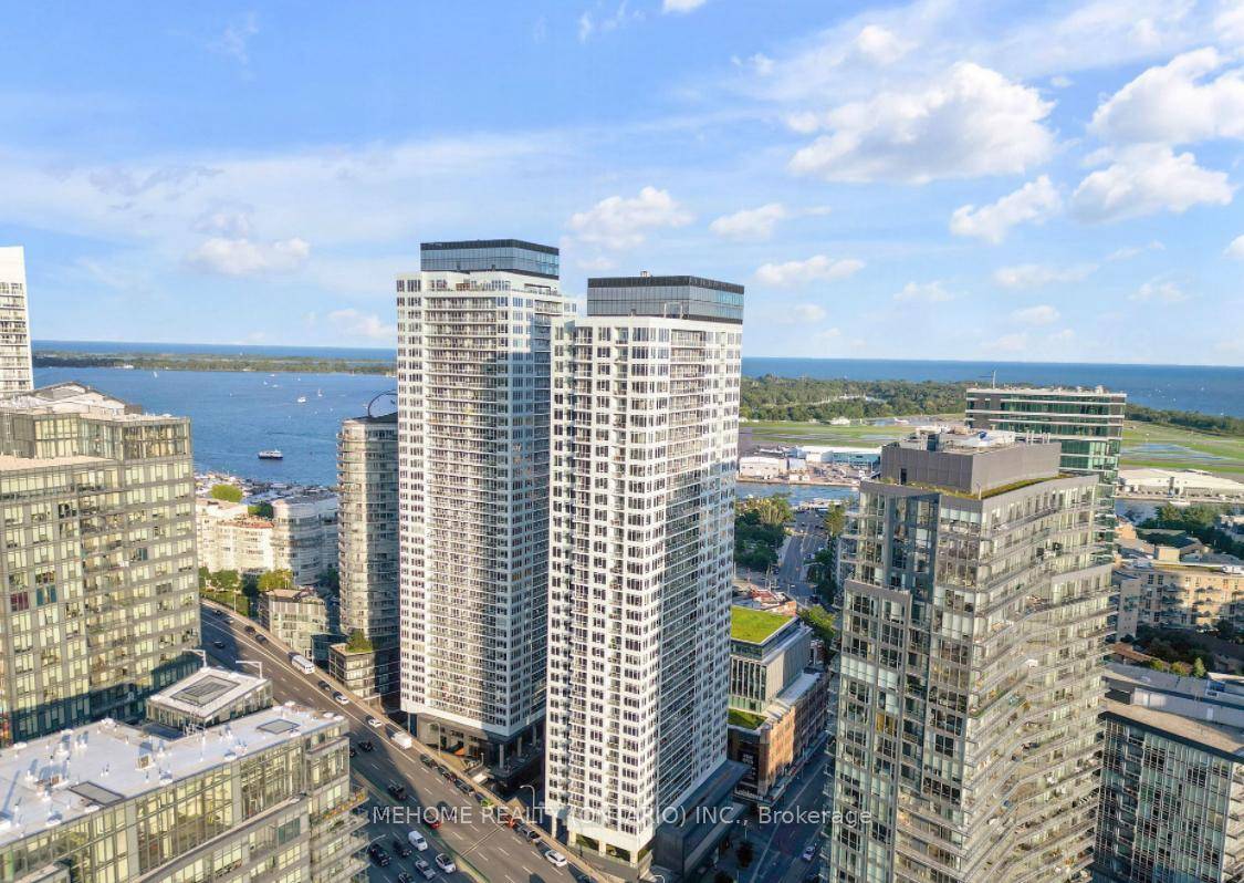 South Facing 3 Bedroom 2 Bathroom Corner Unit With Unobstructed Lake views.