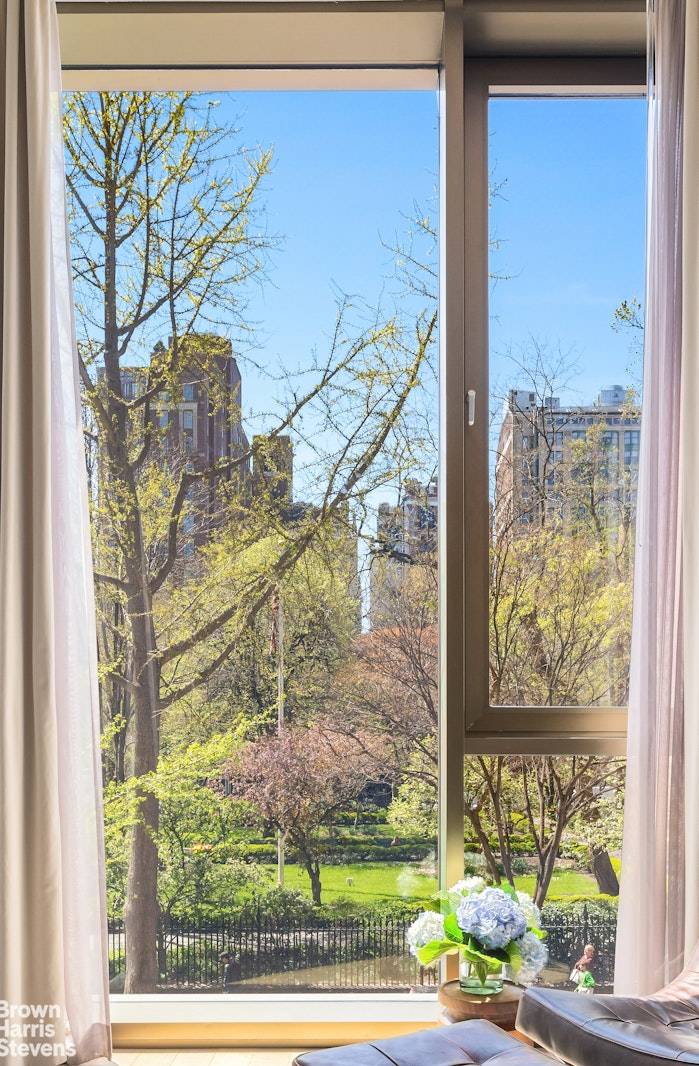 SMACKING FABULOUS APARTMENT 3B A MUST SEE.
