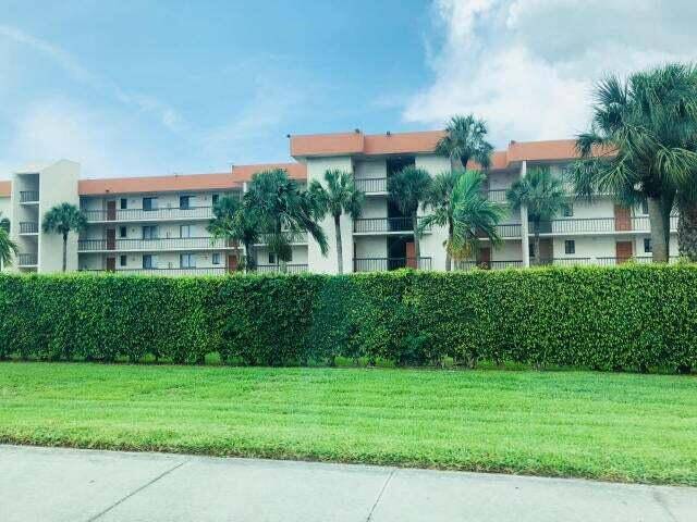 IF LOOKING FOR A SPACIOUS BUT WELL PRICED 2 2 CONDO ON THE FIRST FLOOR WITH YOUR PARKING SPOT OUTSIDE YOUR FRONT DOOR, CHECK OUT THIS UNIT IN OLYMPUS VILLAGE.