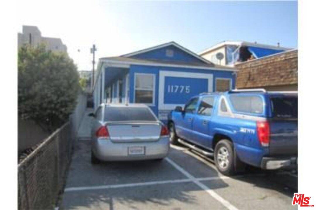 11775   Culver Blvd 6BR Marina Del Rey La