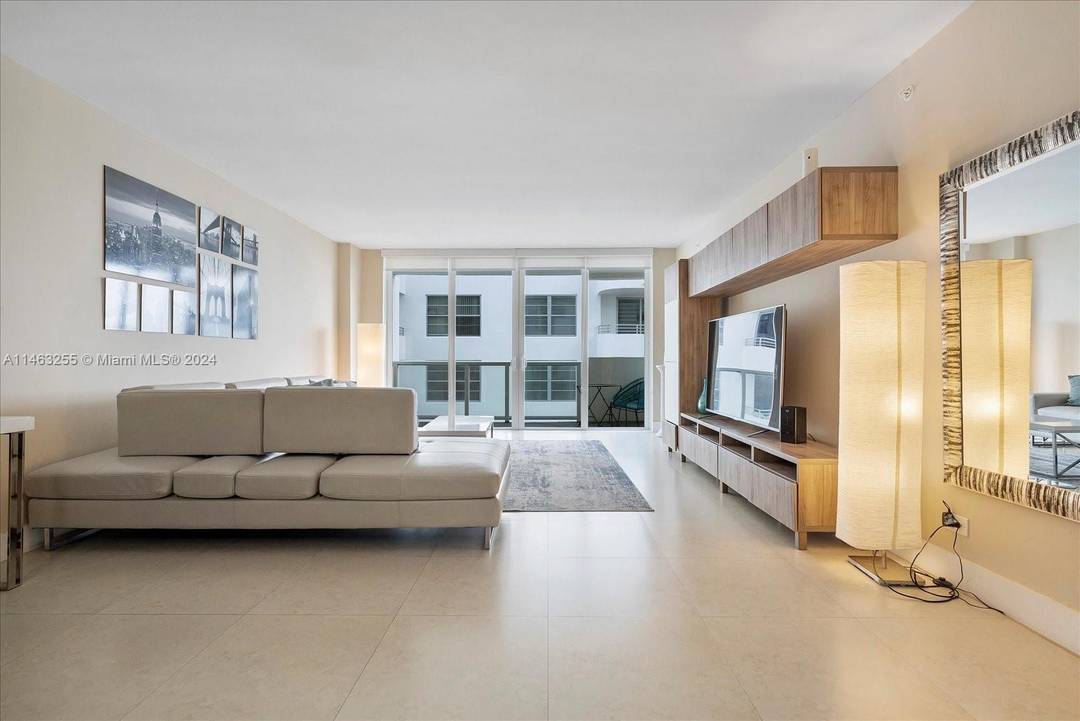 A Beautiful remodeled THREE BEDROOM 2BA corner Unit.