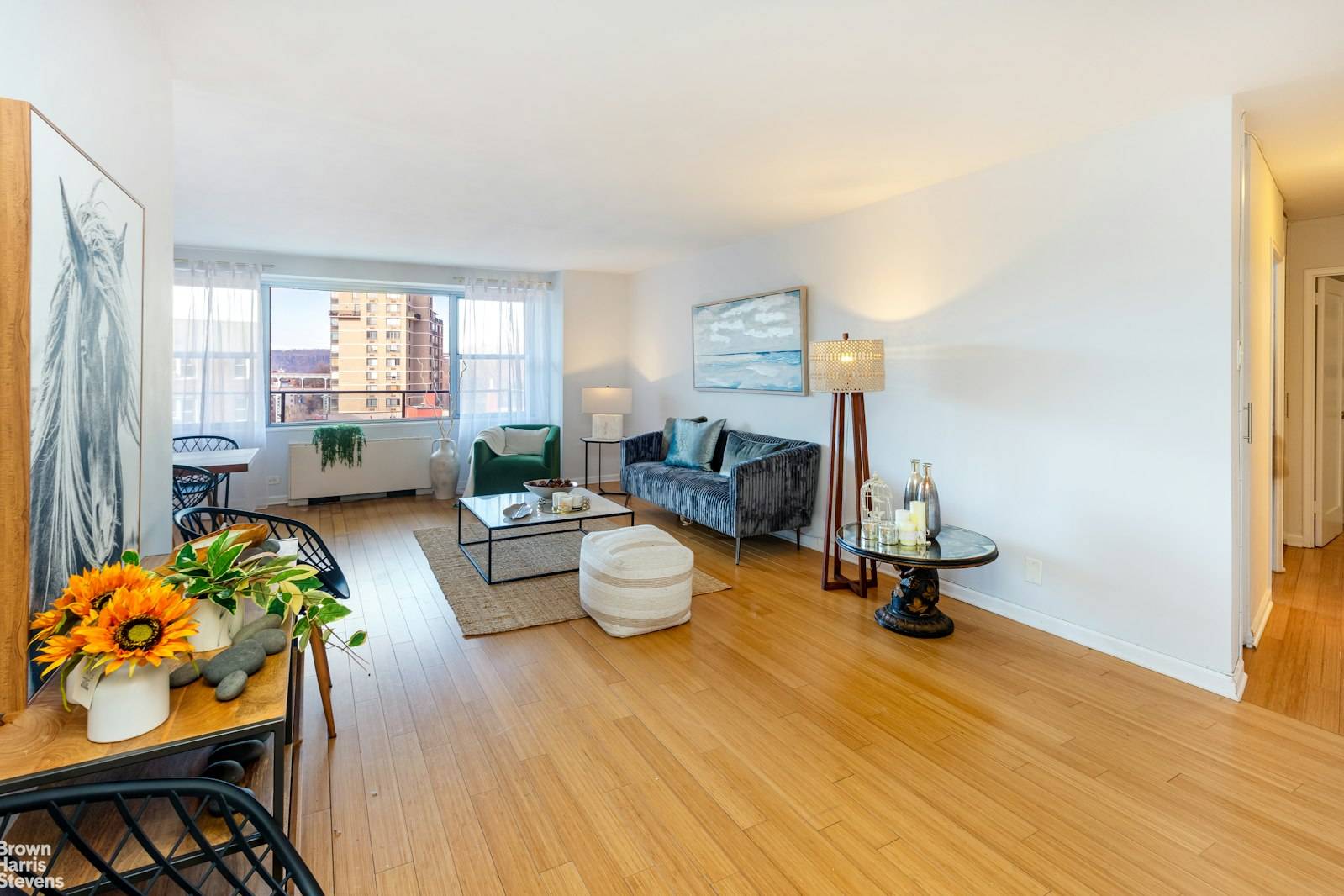 This spacious and move in ready two bedroom, two bathroom home at the luxurious Winston Churchill offers an ideal combination of style, comfort, and convenience.