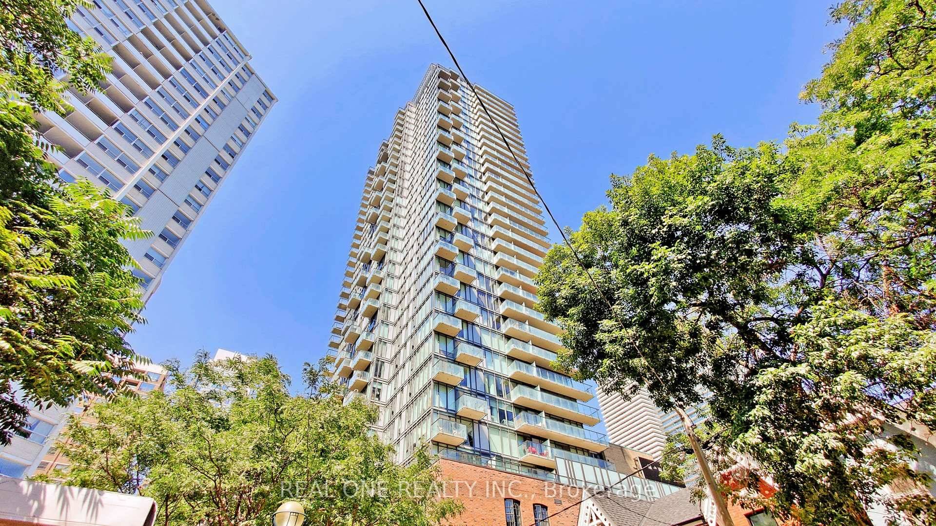 Fully Furnished ! Two Bedroom With Two Full Washrooms.