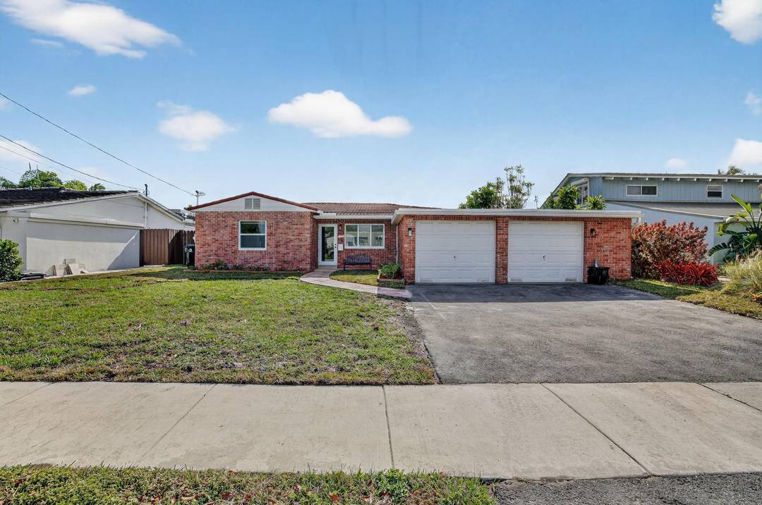 Set up as a 4 2 on 65 feet of clear sailing to the intercoastal or inlet.