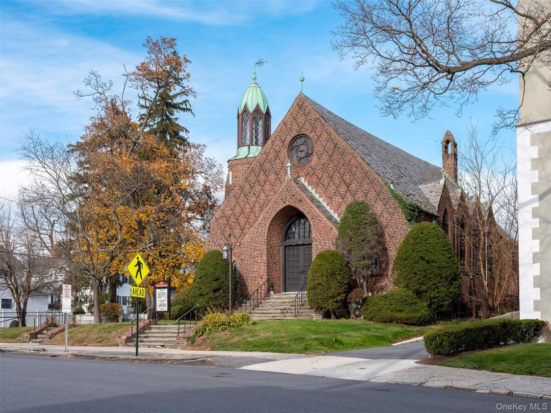 This unique, historic Tudor Gothic design Church with period architecture offering adaptable and functional interior space, was established in 1930 and utilized by the First Church of Christ, Scientist with ...
