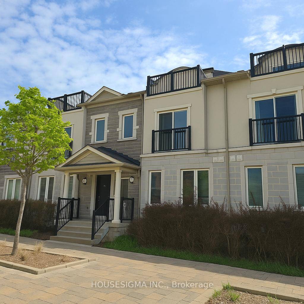 Welcome to this stunning 3 bedroom, 3 bathroom, 3 storey luxury townhouse in the highly desirable Pringle Creek community of Whitby.
