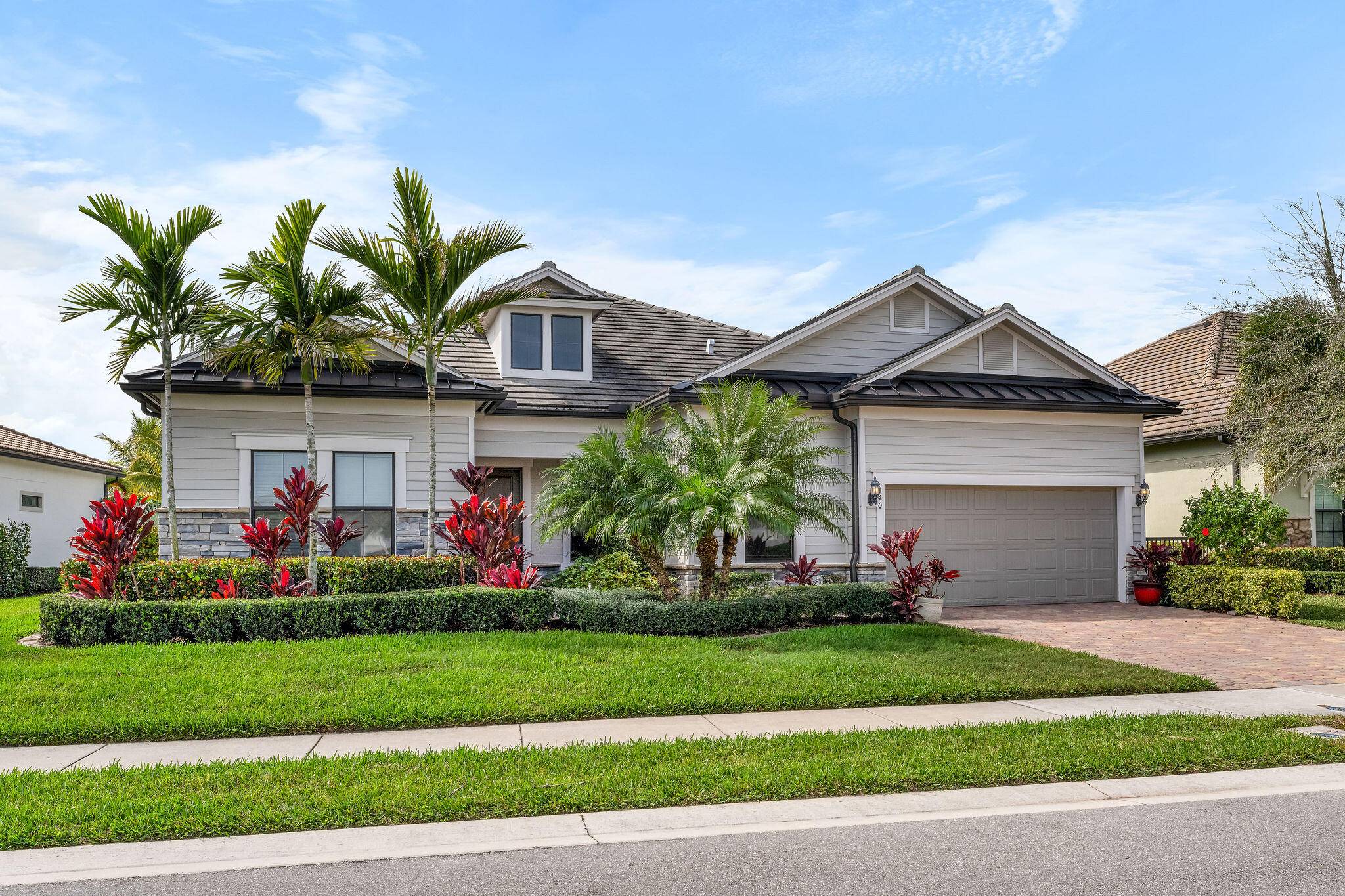 Welcome to 440 Sonoma Isles Circle, a luxurious single story residence offering the perfect blend of sophistication and relaxation.
