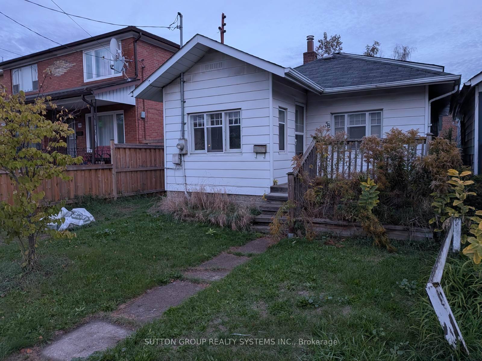 Good opportunity for First time Buyers, Contractors Renovators, or New Home Builders.