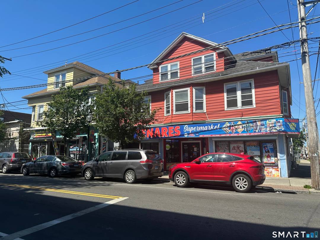 Prime Mixed Use Investment Opportunity in Bridgeport's East End.