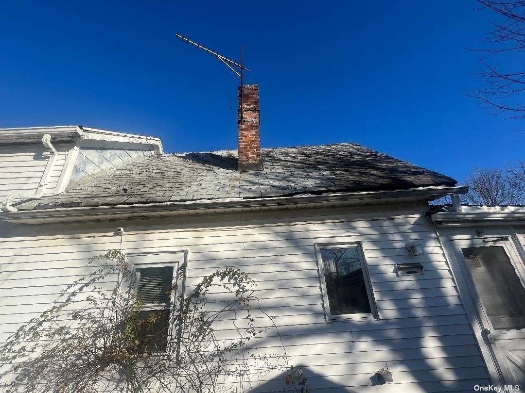Shortsale house for sale.