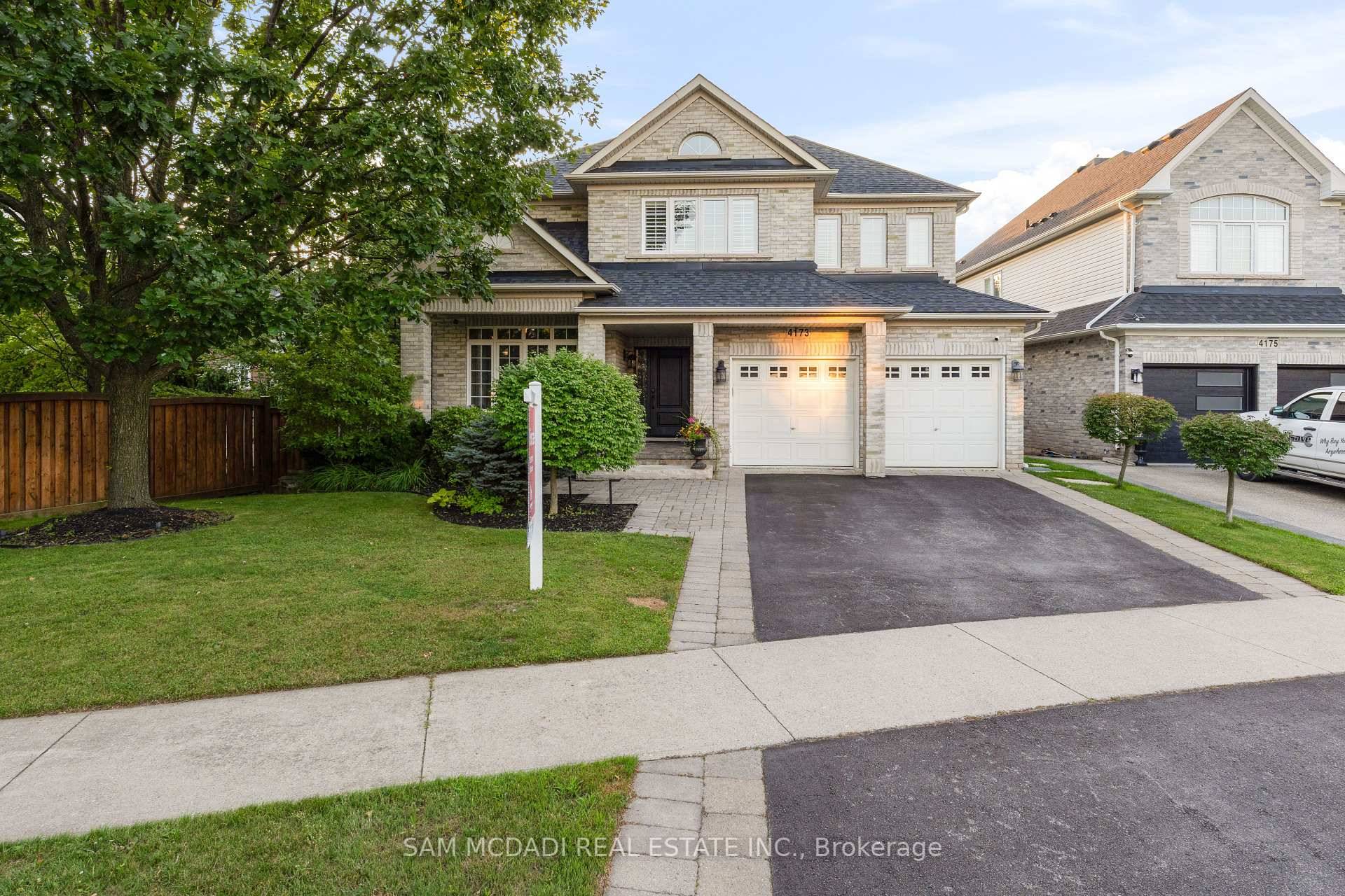 Nestled on a quiet crescent in Burlington's established Millcroft community, this beautifully updated 4 1 bedroom, 4 bathroom home offers over 3, 800 sq ft of stylish, functional living space ...