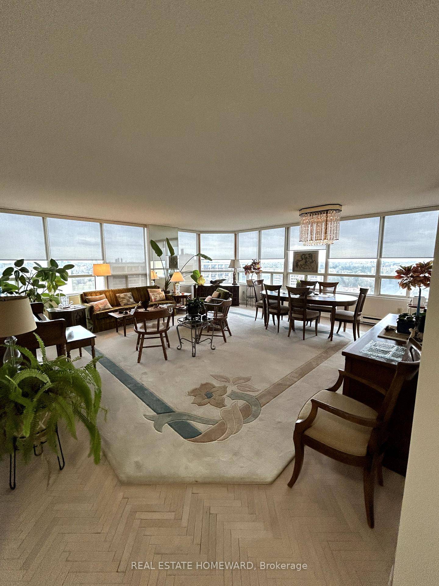 This spacious and well laid out two bedroom, two bathroom suite provides optimal space along with large widows with an open view.