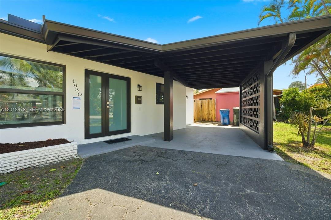 Waterfront gm ! This charming 3 bed 2 bath CBS single family home sits on a canal with fixed bridge ocean access.