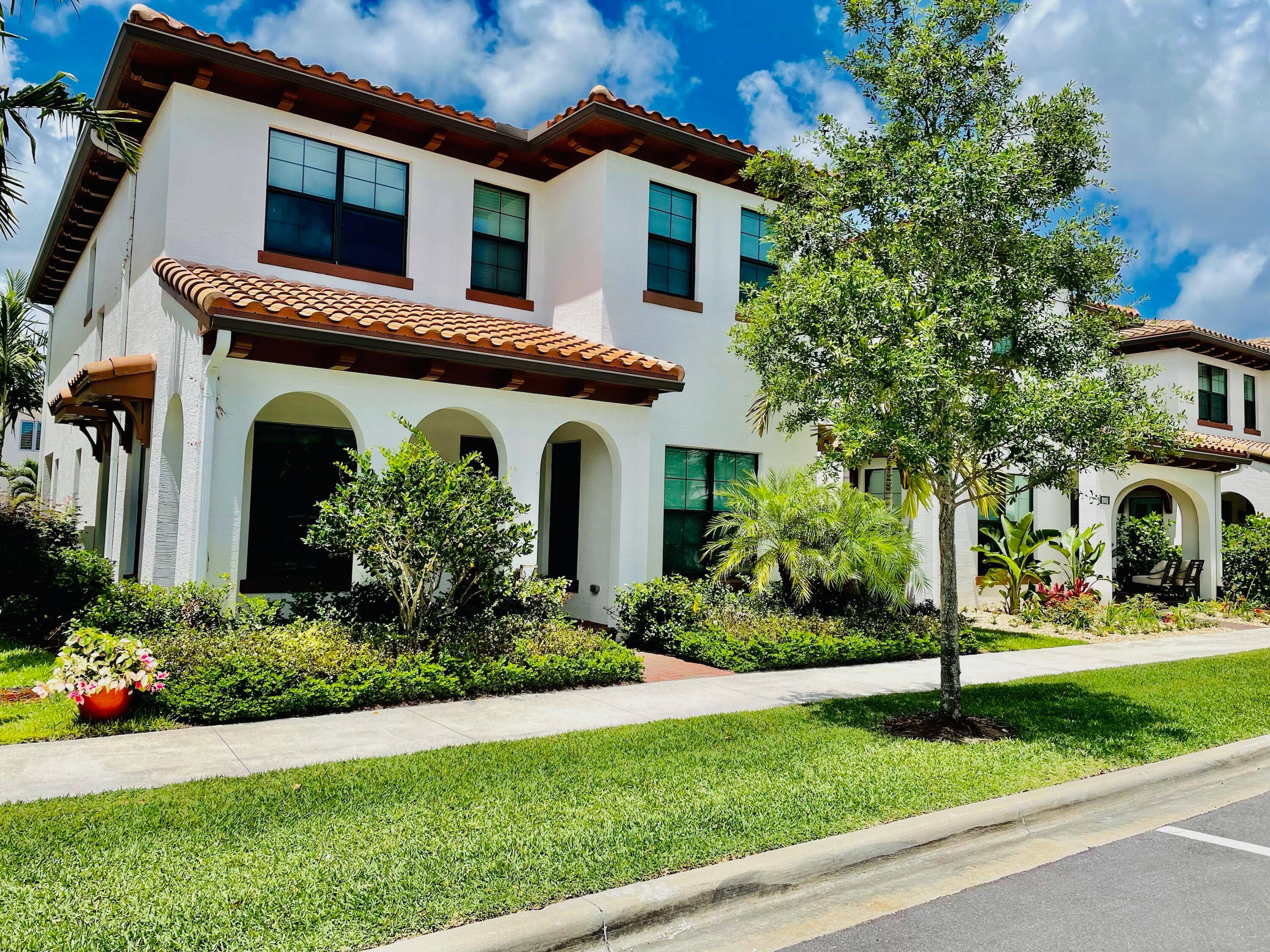 Fabulous Single Family Home Park C Model.