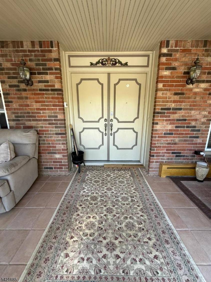 Spacious approximate 3, 400 sq ft home set on approximately 1.