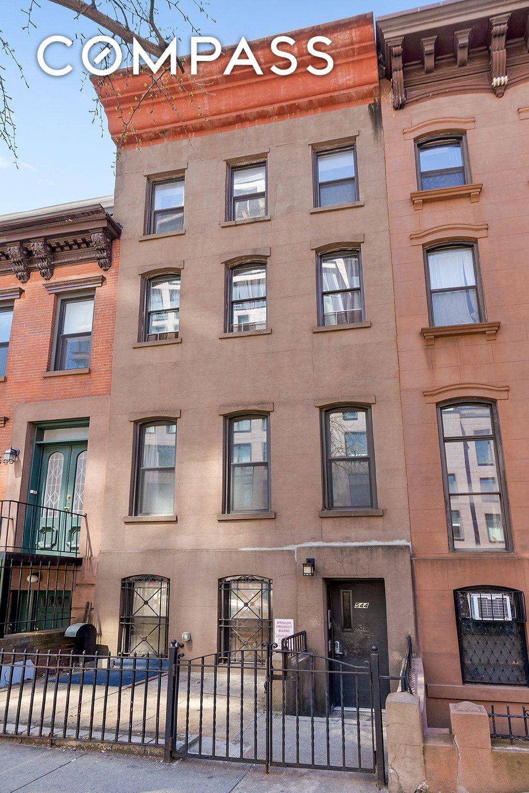 Here s a rare opportunity to own a beautiful 18 foot wide, 4 story Boerum Hill brownstone with a move in ready triplex and a sunny south facing backyard for ...