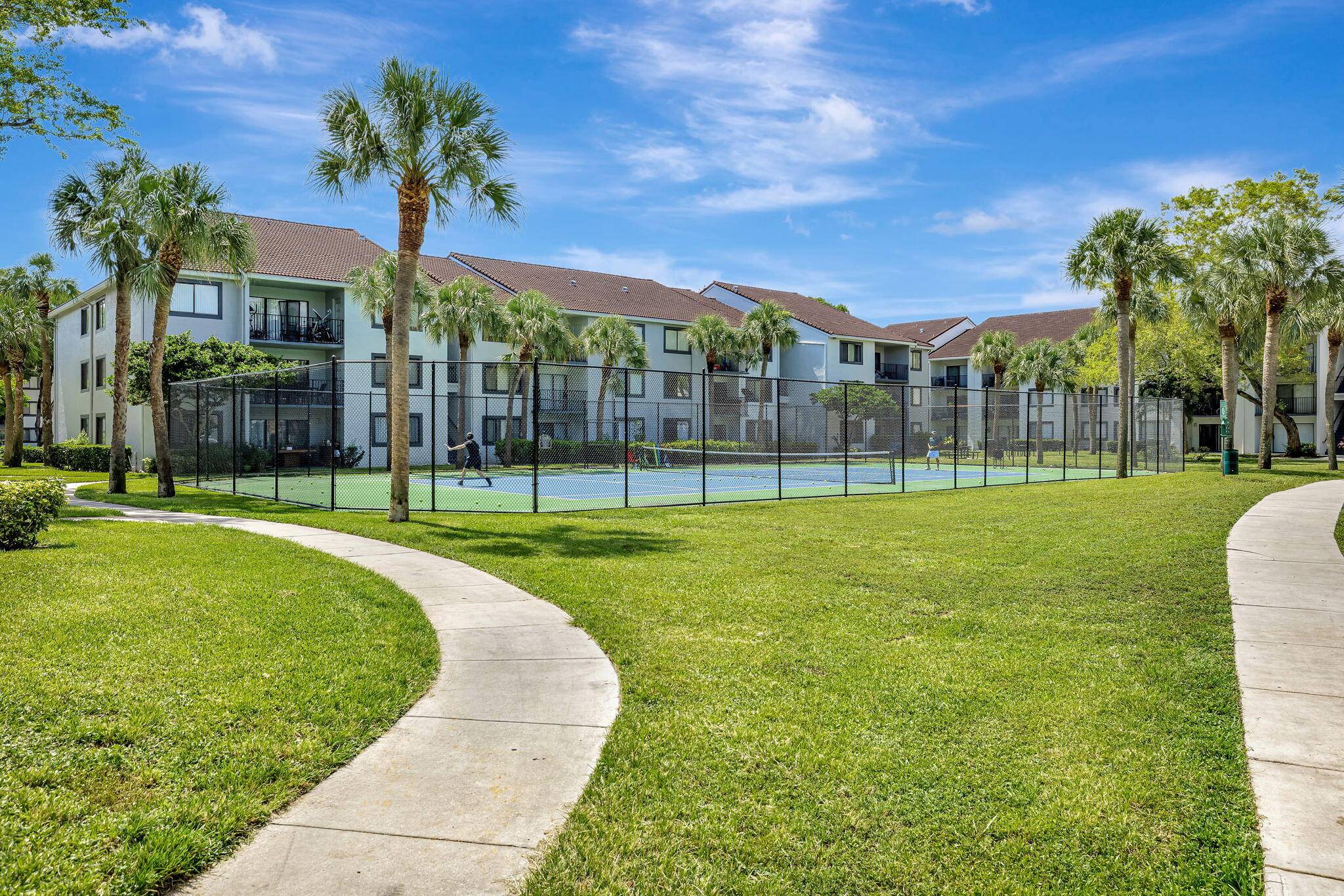 Stunning, meticulously maintained 3 bed, 2 bath condo in the highly sought after gated community of Visconti !