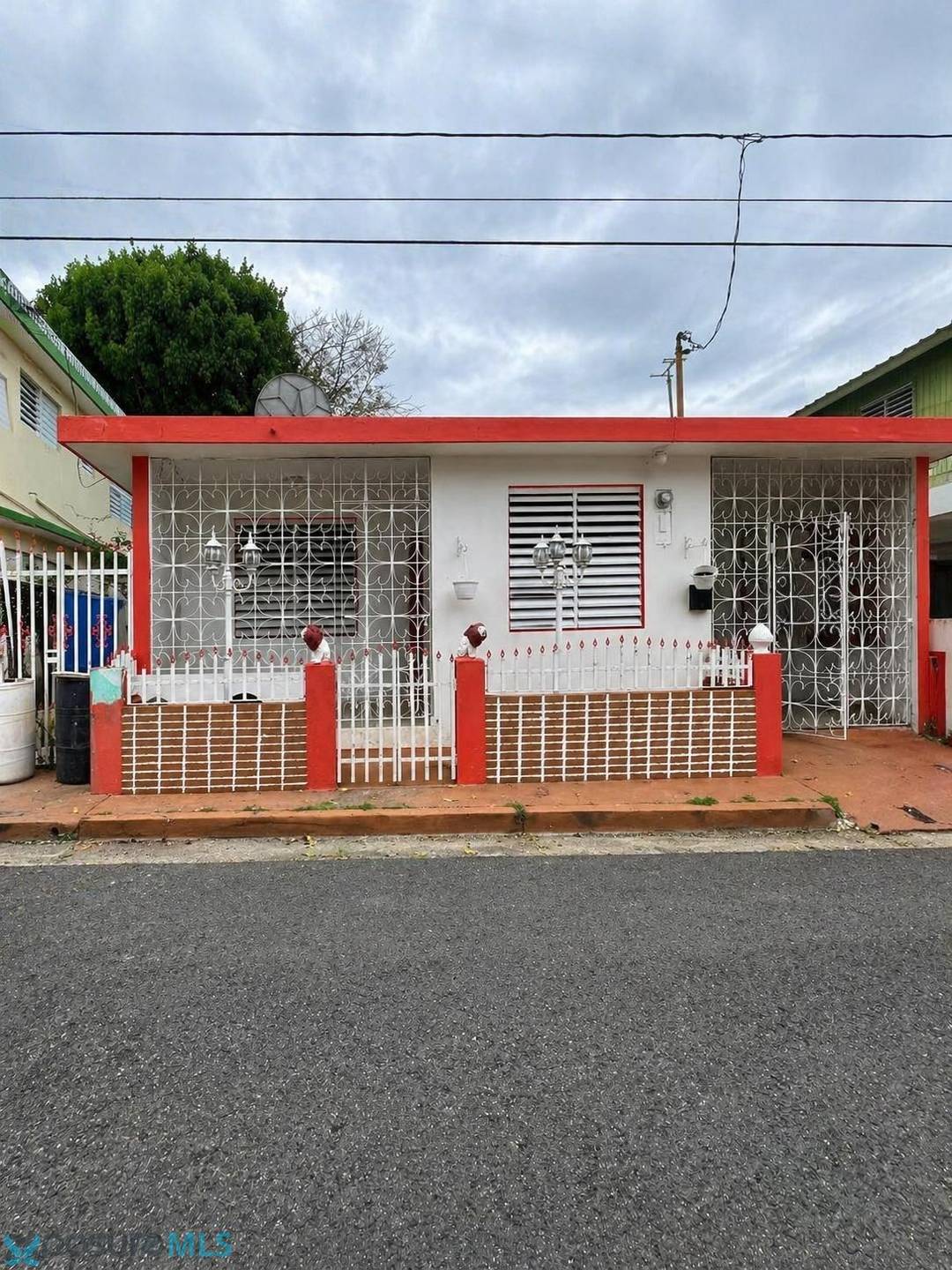 CALLE JUAN B LOJOS House Mayaguez