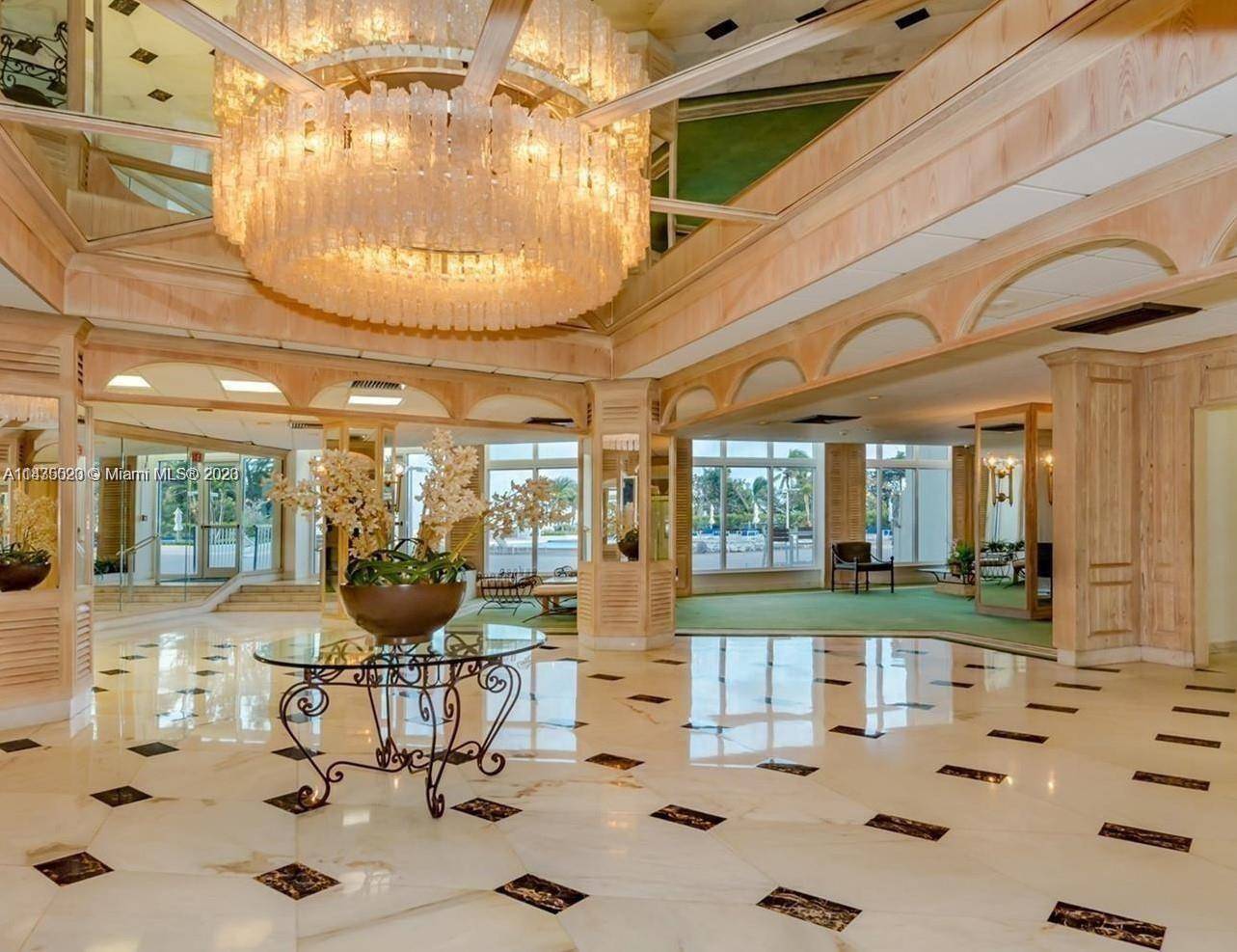Condo with Gorgeous panoramic unobstructed ocean view from ALL the rooms.