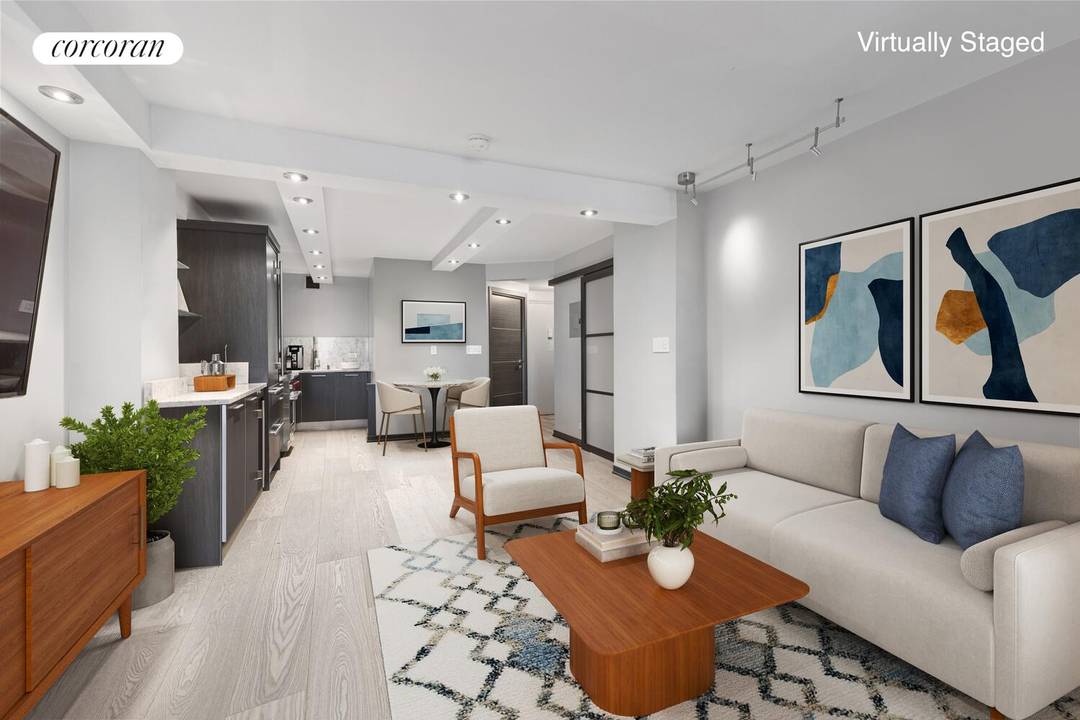 In the heart of Gramercy, Residence 14F combines luxury upgrades, private outdoor space, and the full service convenience of The Gramercy Spire.