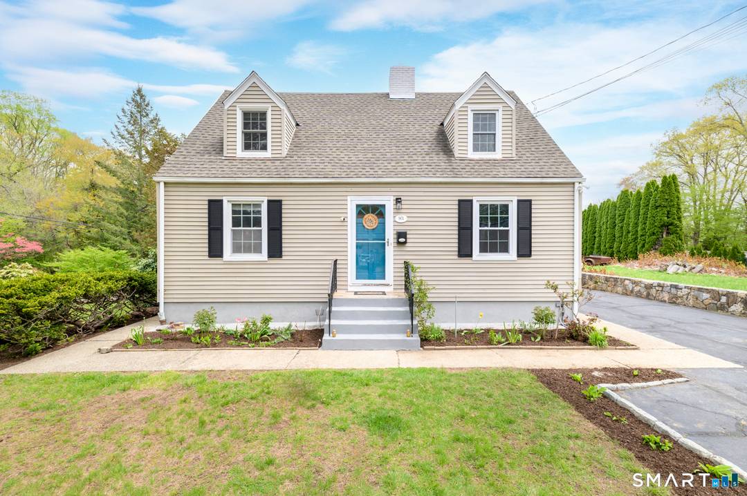 Welcome to 93 Haig Avenue, a lovingly maintained Cape in Stamford's desirable Newfield neighborhood.
