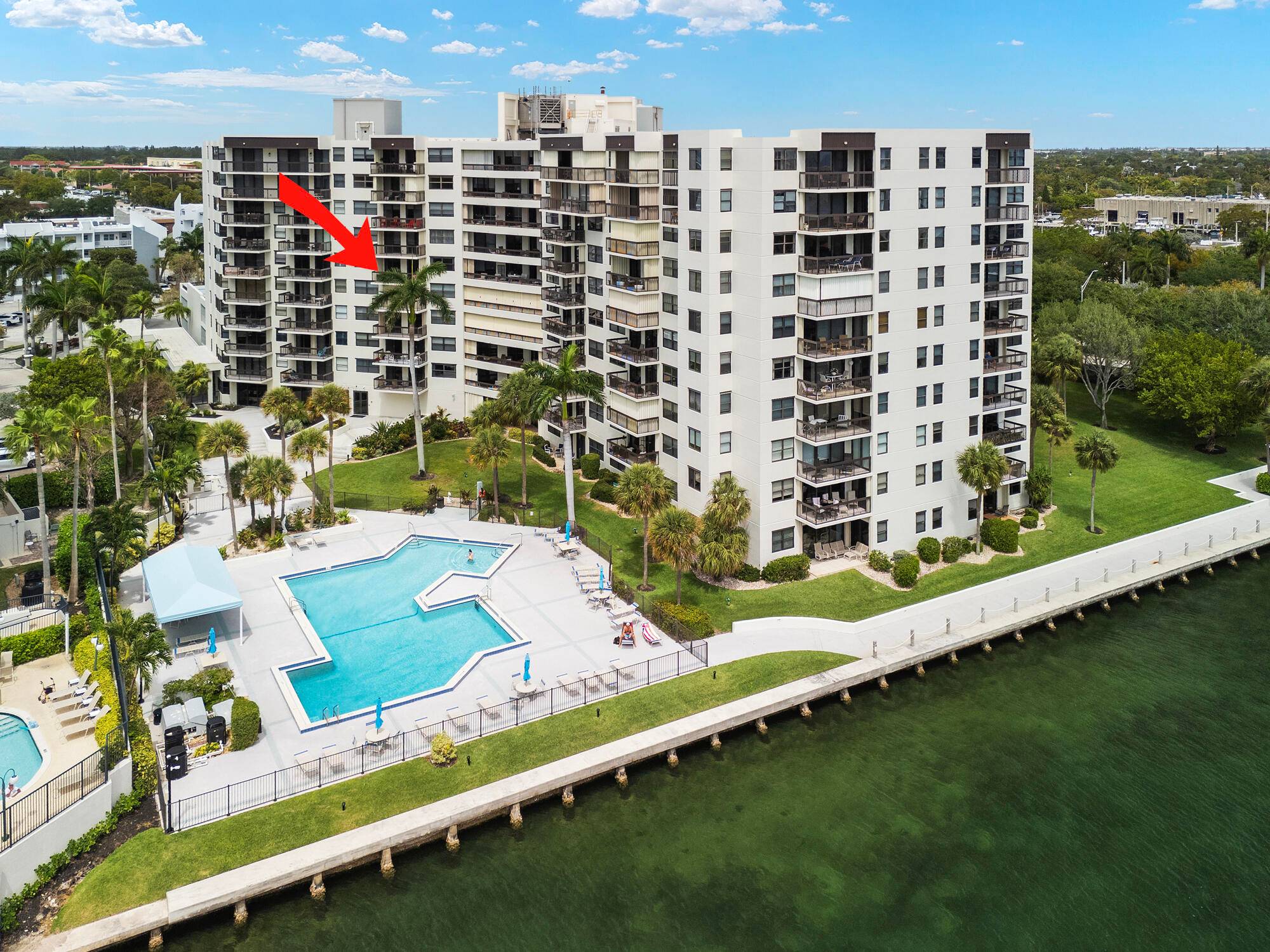 PICTURES COMING SOON ! Experience breathtaking views of the Intracoastal, the beach, and the pool.