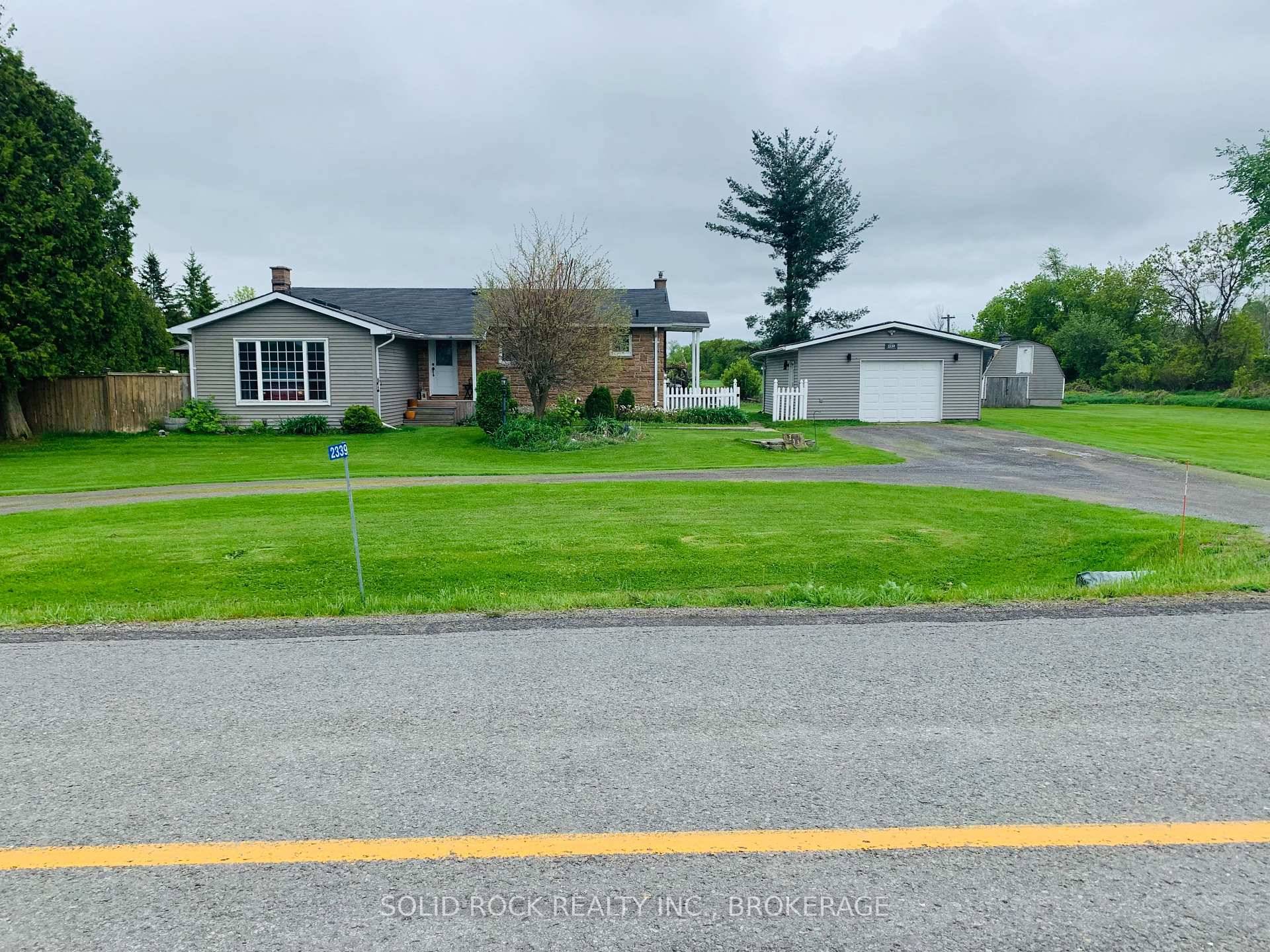 Welcome home to 2339 Washburn Road settled on 1.