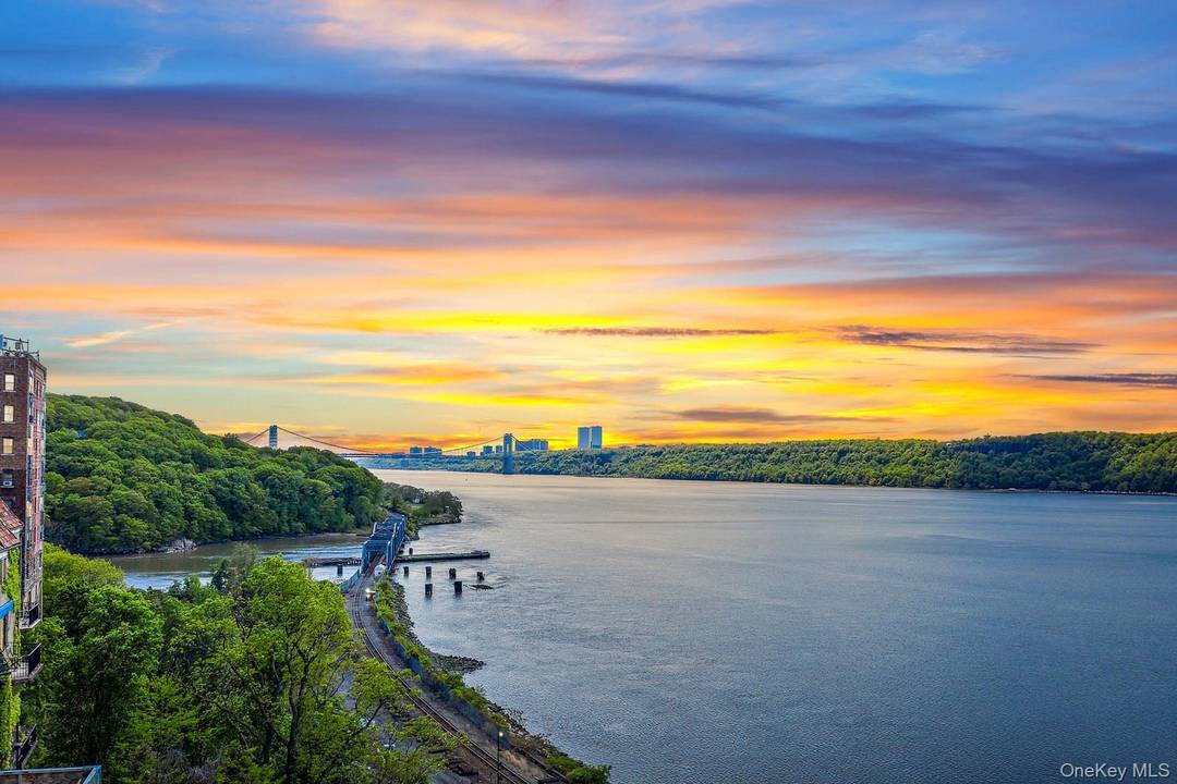 La Rive A Rare Gem Perched on the Banks of the Hudson River Welcome to La Rive, one of Riverdale's most coveted addresses where elegance meets comfort and every detail ...