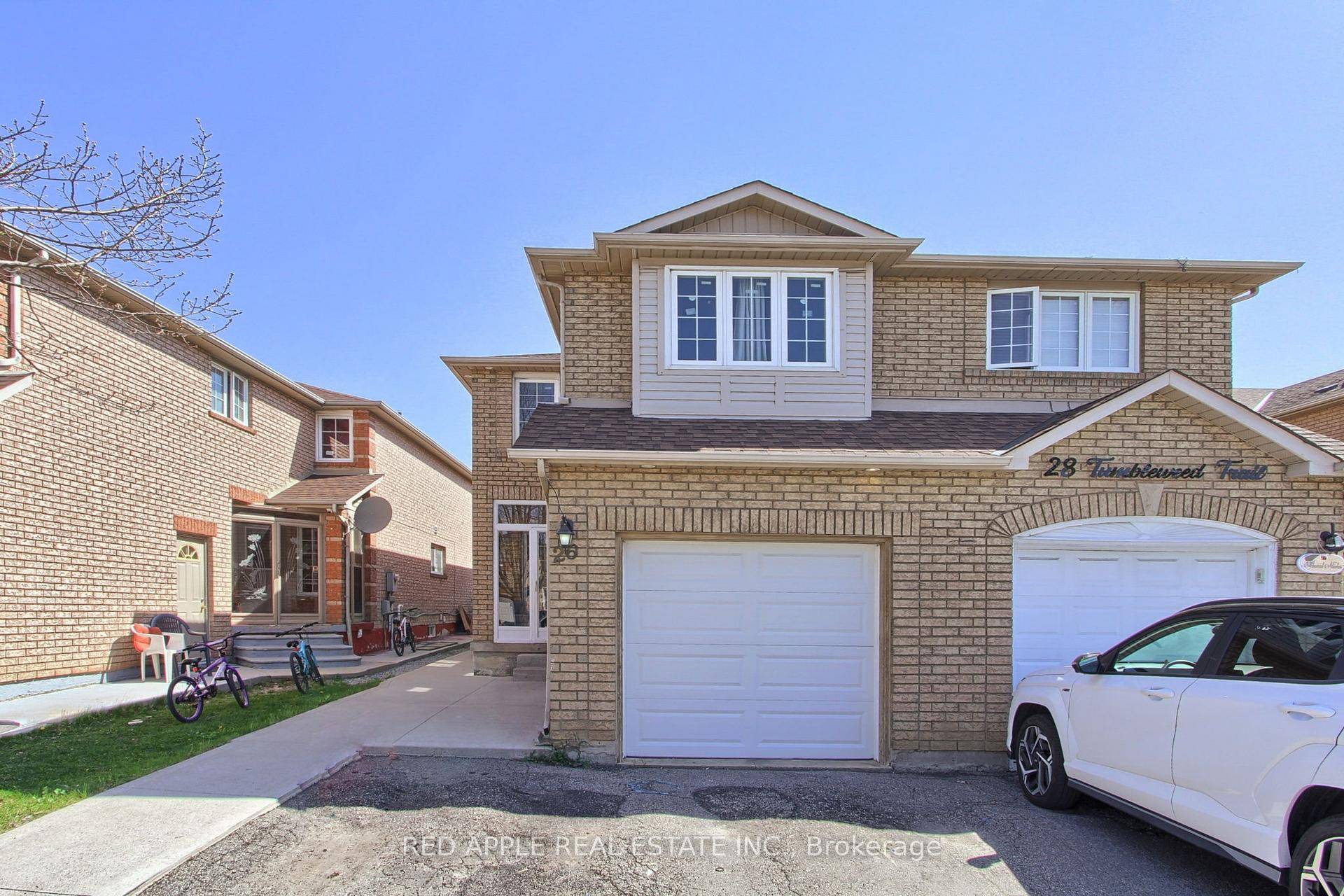 This well maintained 4 bedroom home has been freshly painted and boasts upgraded main floor hard, granite counter tops, 4 generously sized rooms, second floor laundry and large primary bedroom ...