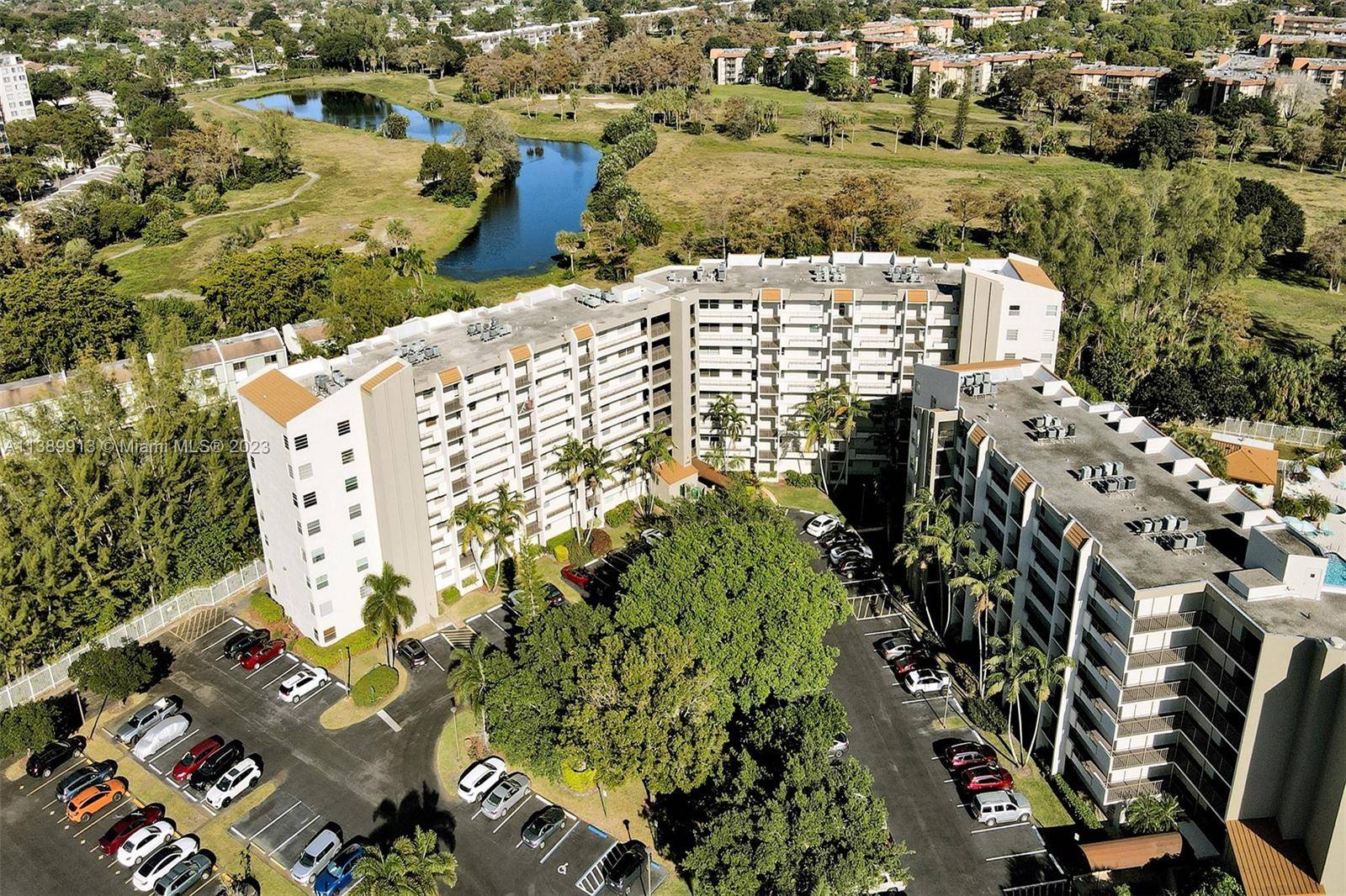 Completely remodeled in end of 2022 !