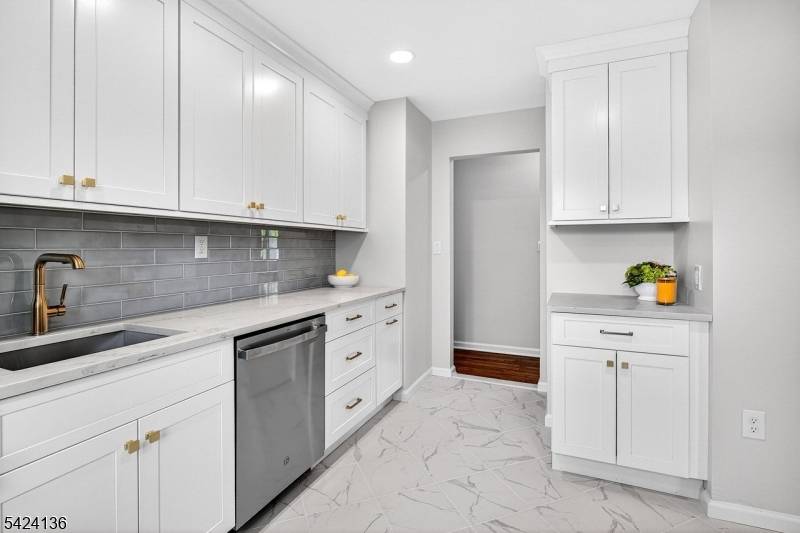 Welcome to this beautifully updated 3 bedroom, 1.