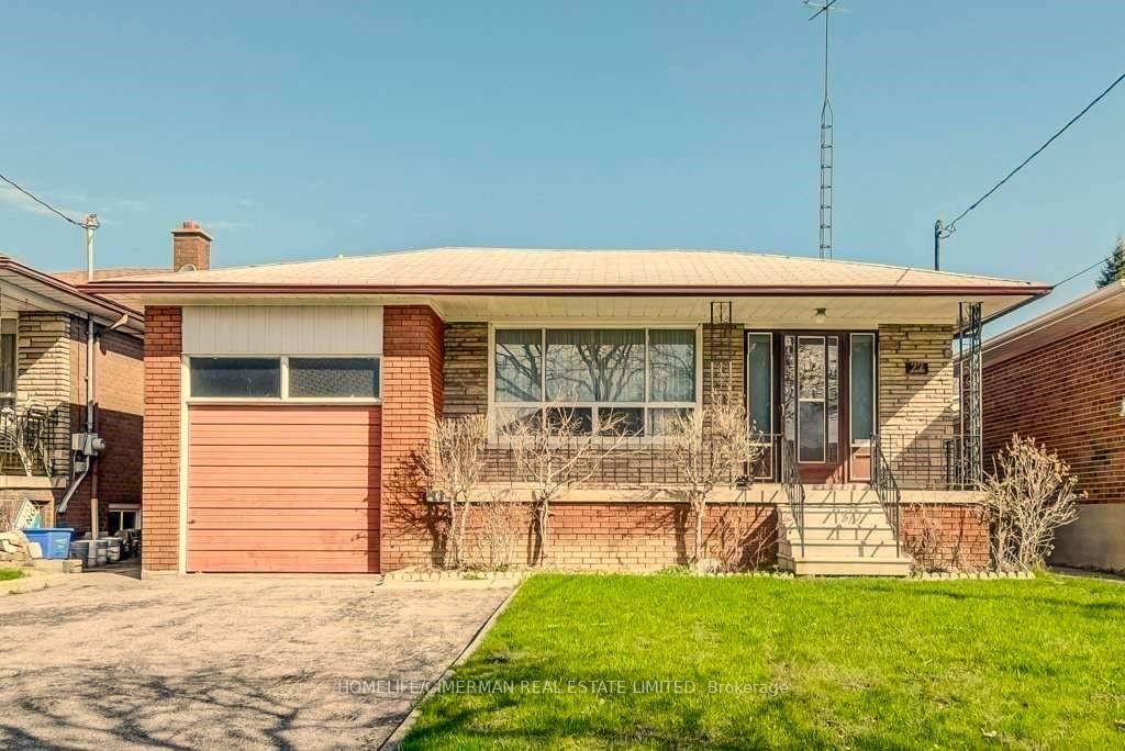 Top Location ! ! Totally Renovated, Bright amp ; Spacious 2 Bedroom Unit In Lower Level Of Beautiful Bungalow In High Demand Area Of North York.
