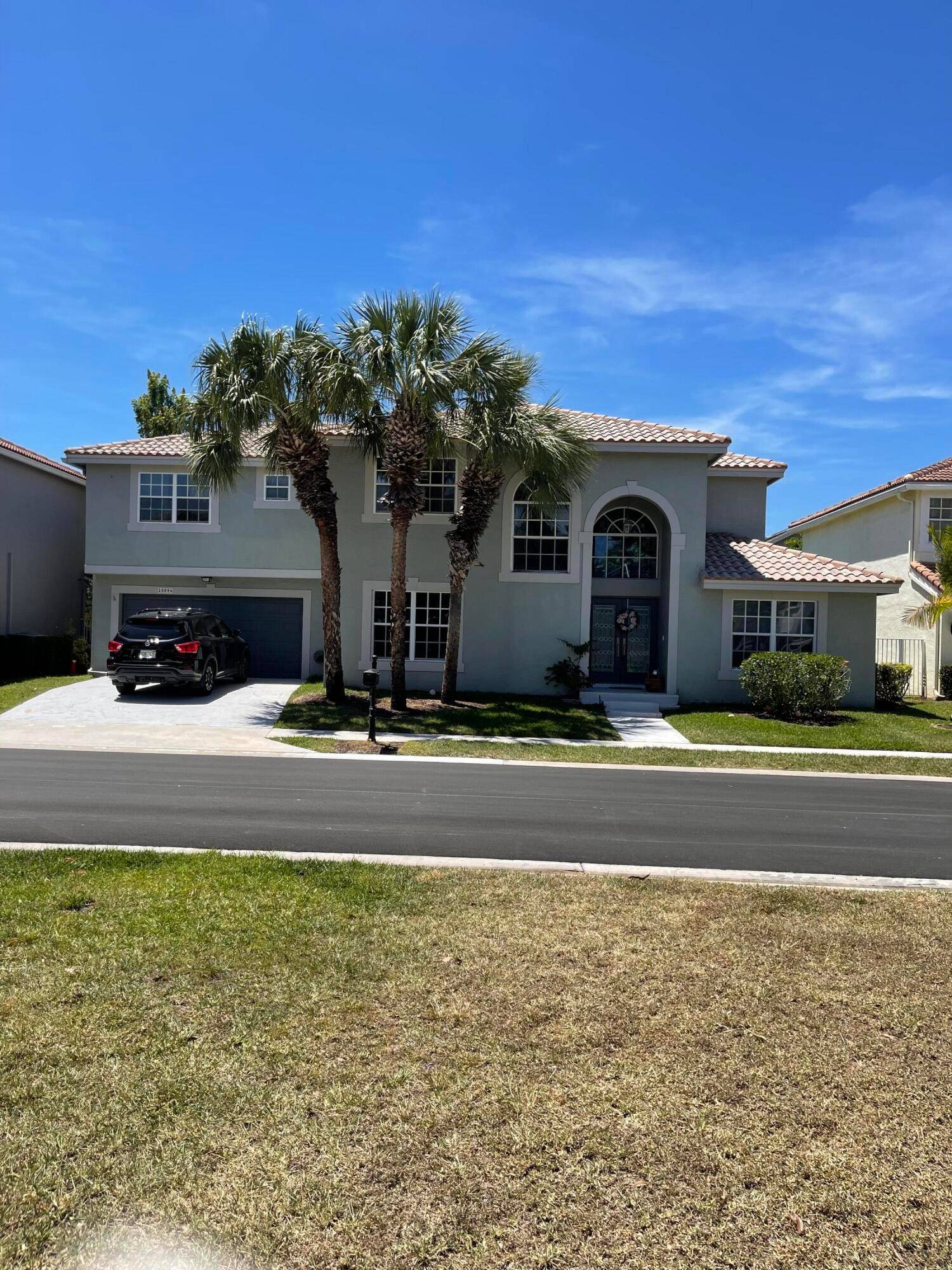 Beautiful large home in the desirable Regatta of Mission Bay.