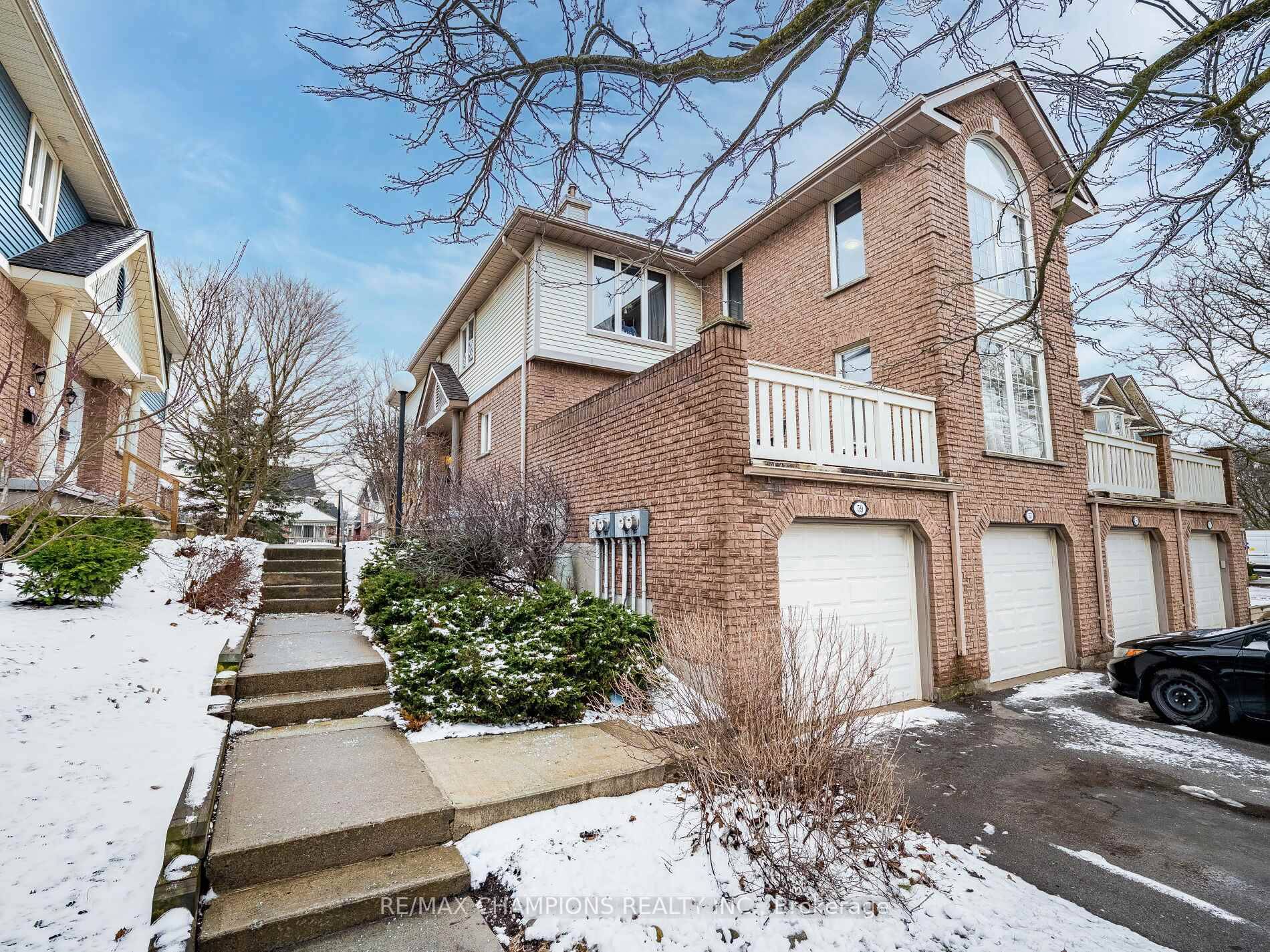 Welcome to this prime townhome in a desirable location, featuring 3 bedrooms, 4 bathrooms, and a spacious 24 ft deck overlooking meticulously maintained lawns.
