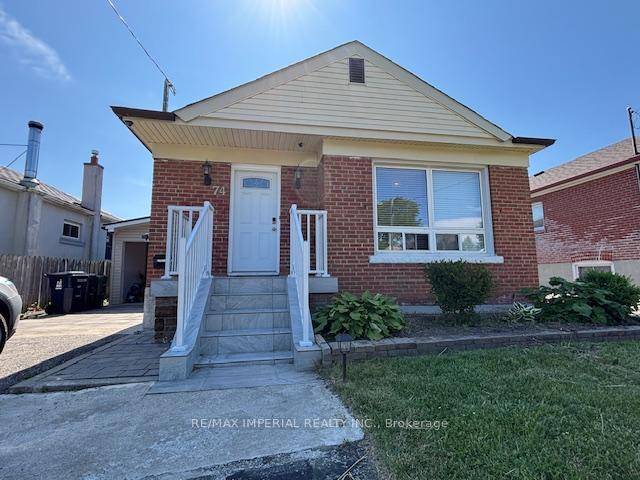 Fully Furnished 5 Bedroom Bungalow Prime Location Ready to Move In !