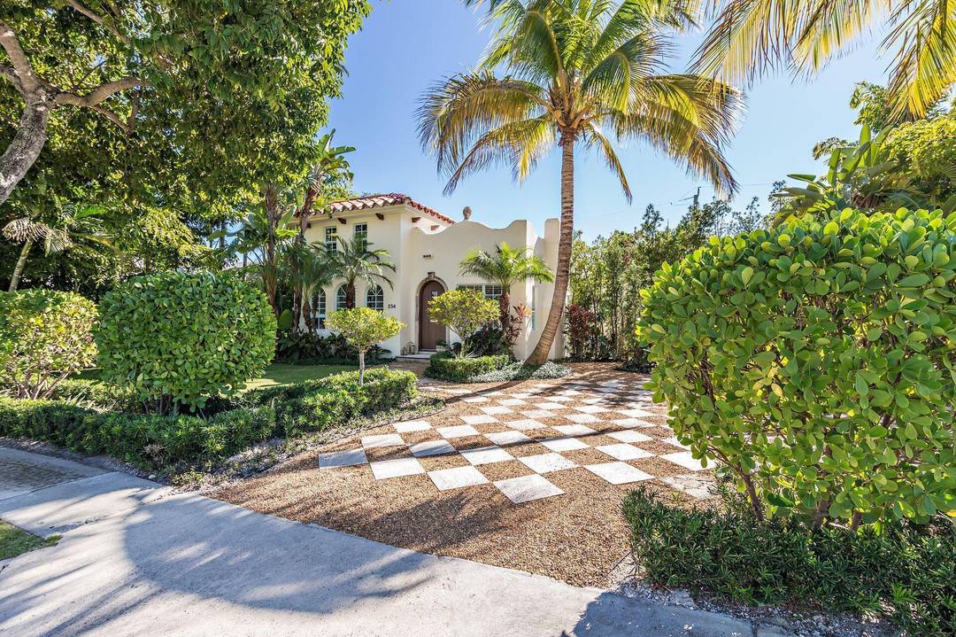 Fully furnished renovated three bedroom, three bathroom rental with pool, in desirable SoSo, east of Olive Ave.