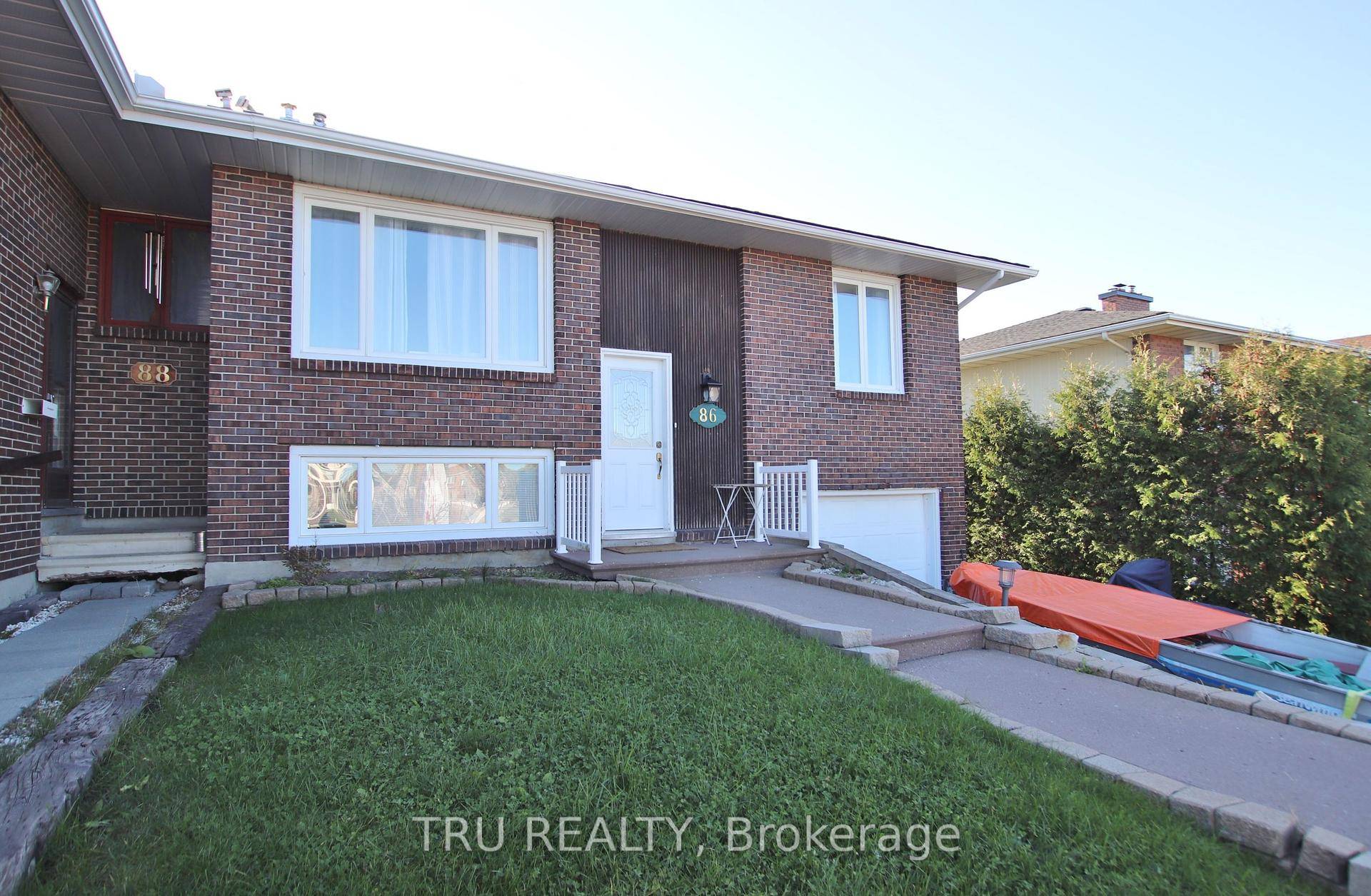 All inclusive, 3 bedroom 1 bath upper floor unit with private enterance.
