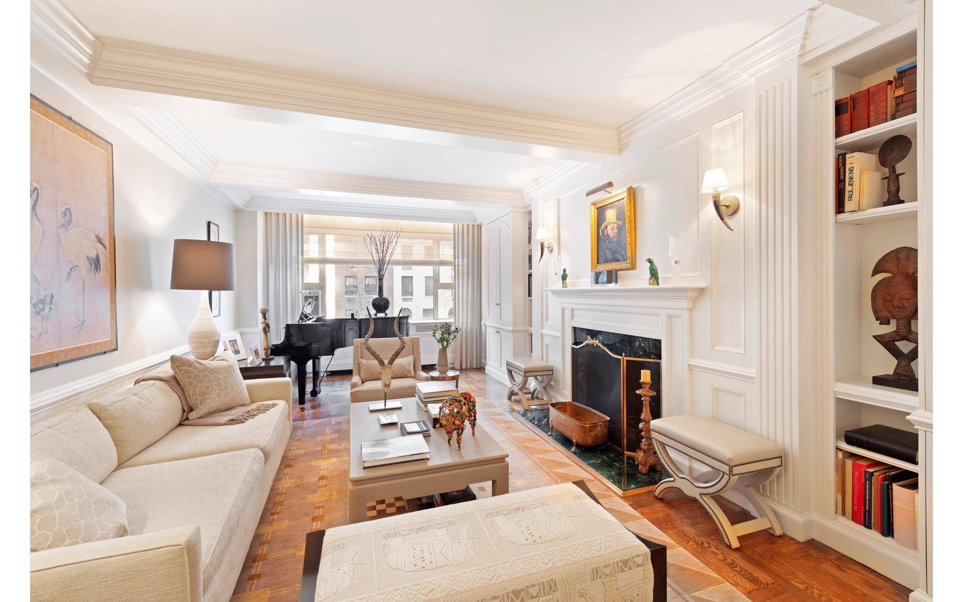 AN EXTRAORDINARY OPPORTUNITY !