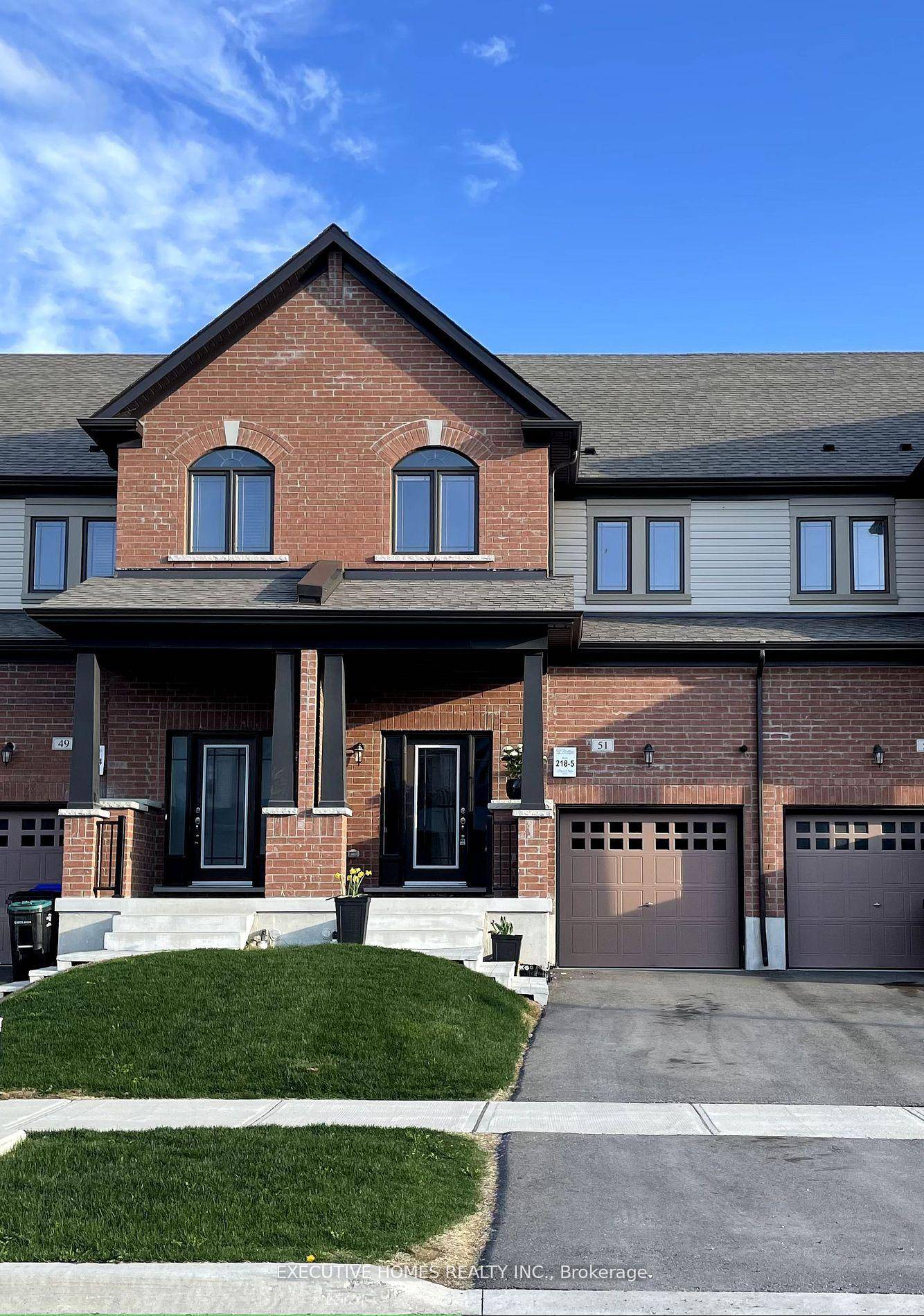 Stunning Freehold Townhome in the Sought After Treetops Community, Alliston.