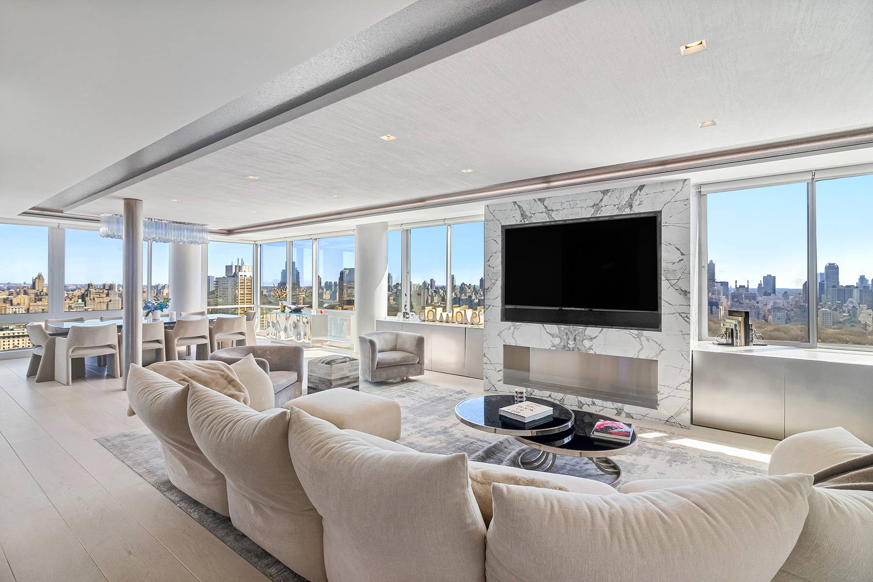 Welcome to what some regard as The Healthiest Home in New York City Inside Lincoln Square s most coveted building located just one block from Central Park, this one of ...