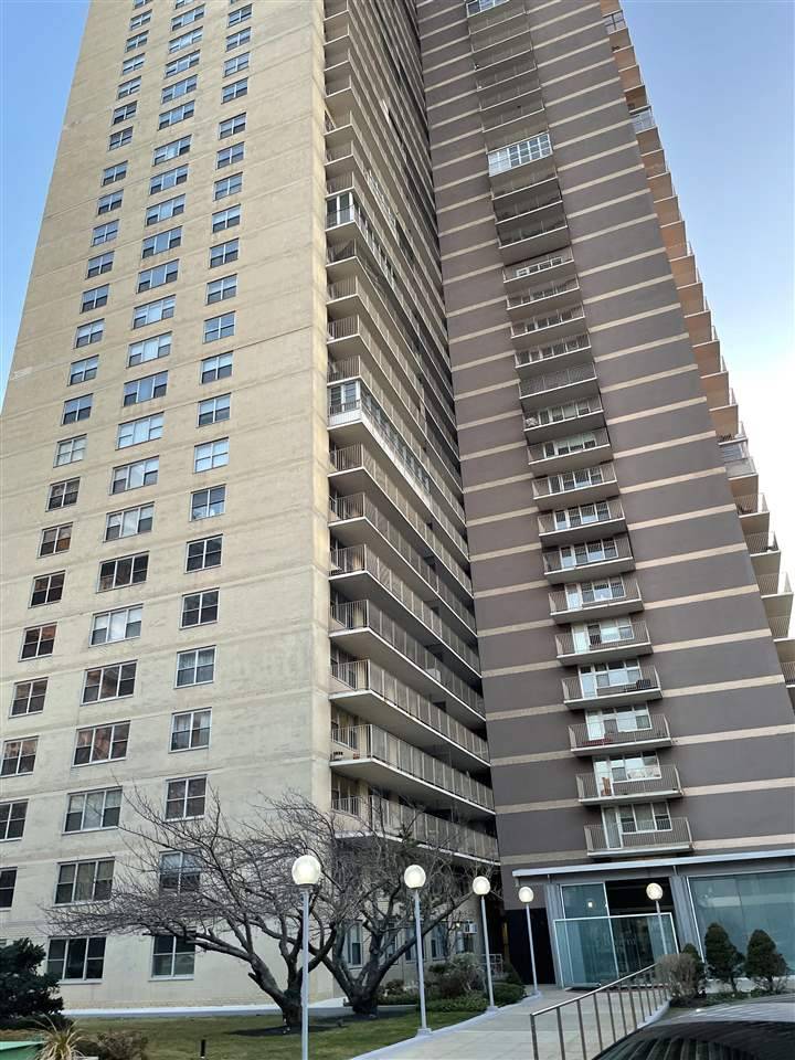 6040 BLVD EAST Condo New Jersey