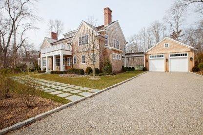 6 Bedroom Home in East Hampton