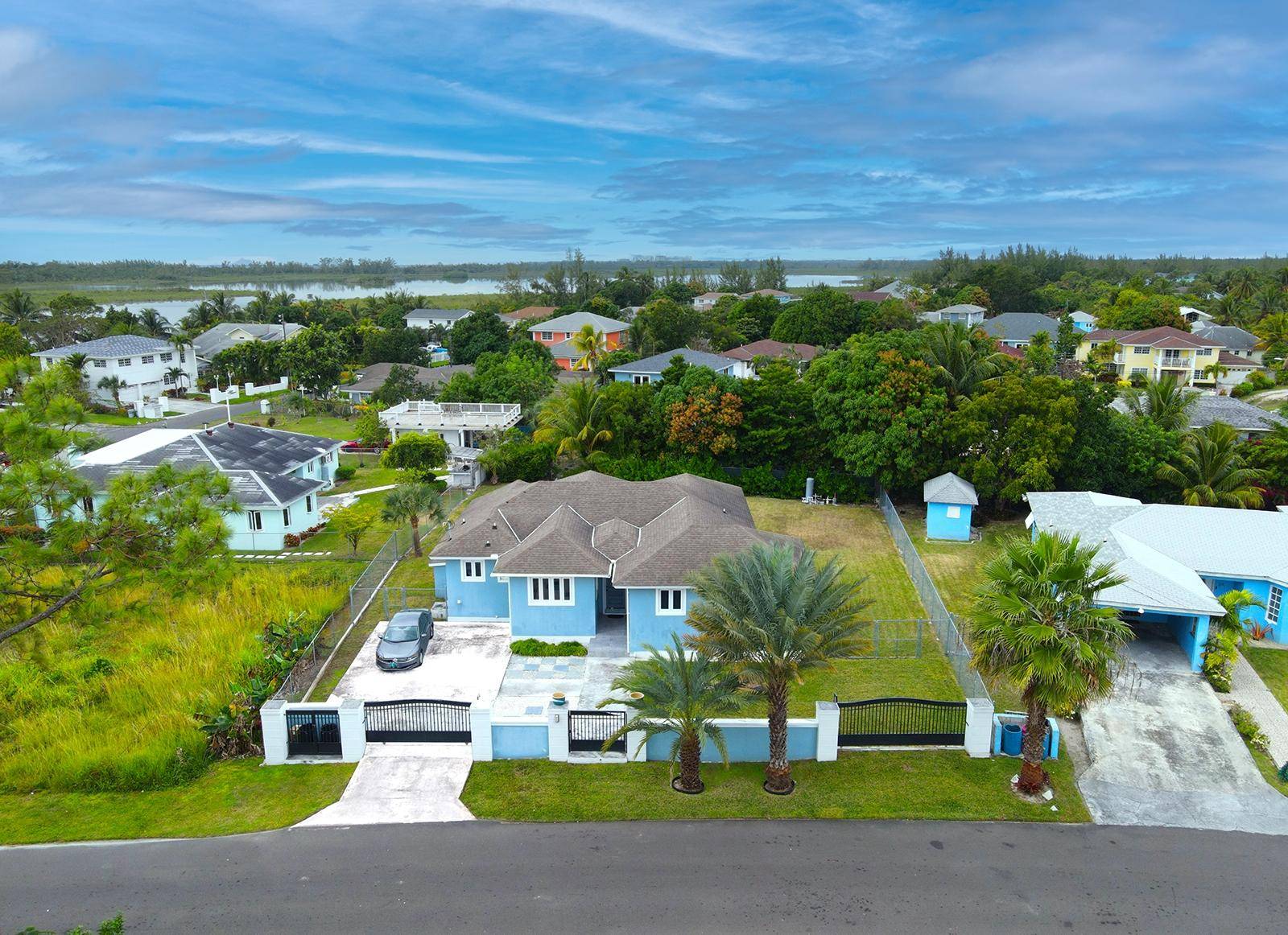STARFISH STREET CORAL HAR Single Family Home New-Providence