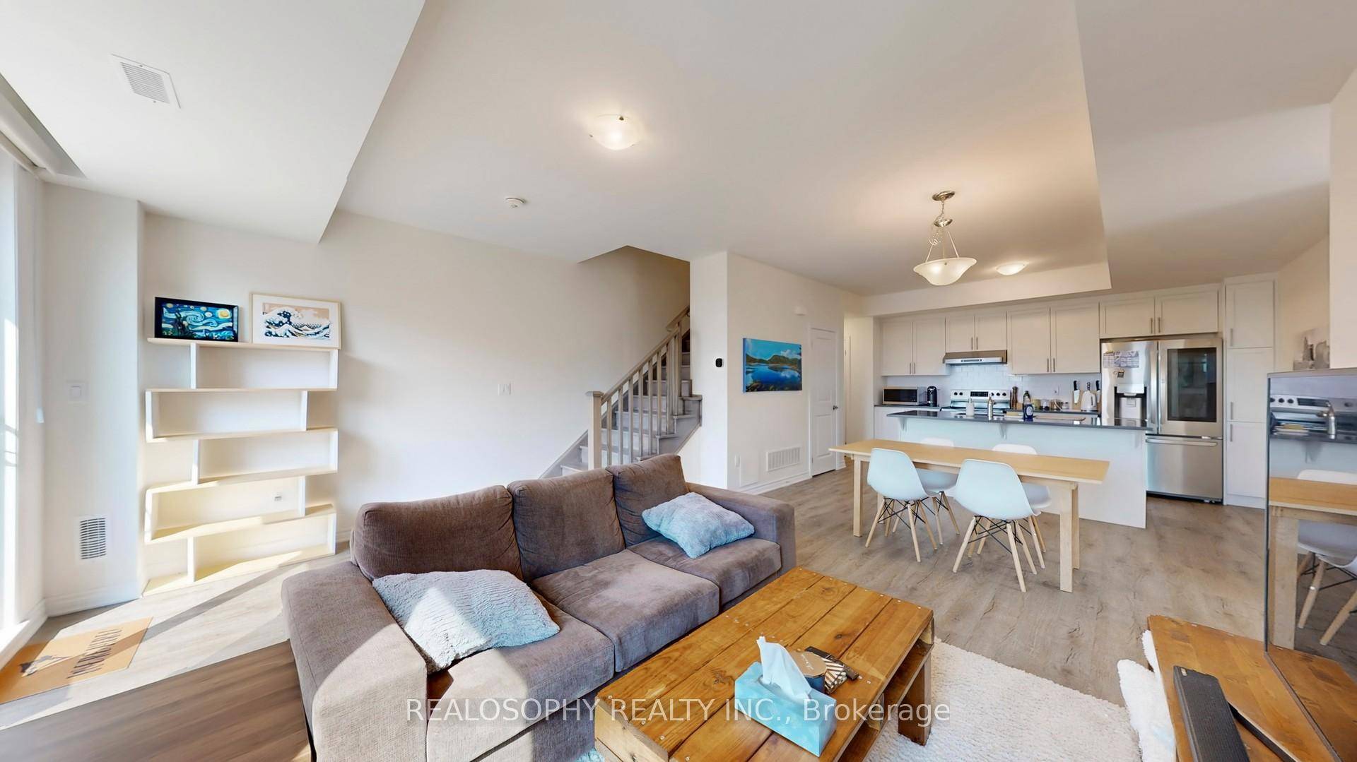 Step into comfort and convenience with this beautifully fully furnished 3 bedroom, 3 bathroom home, perfect for those seeking a hassle free short term lease.