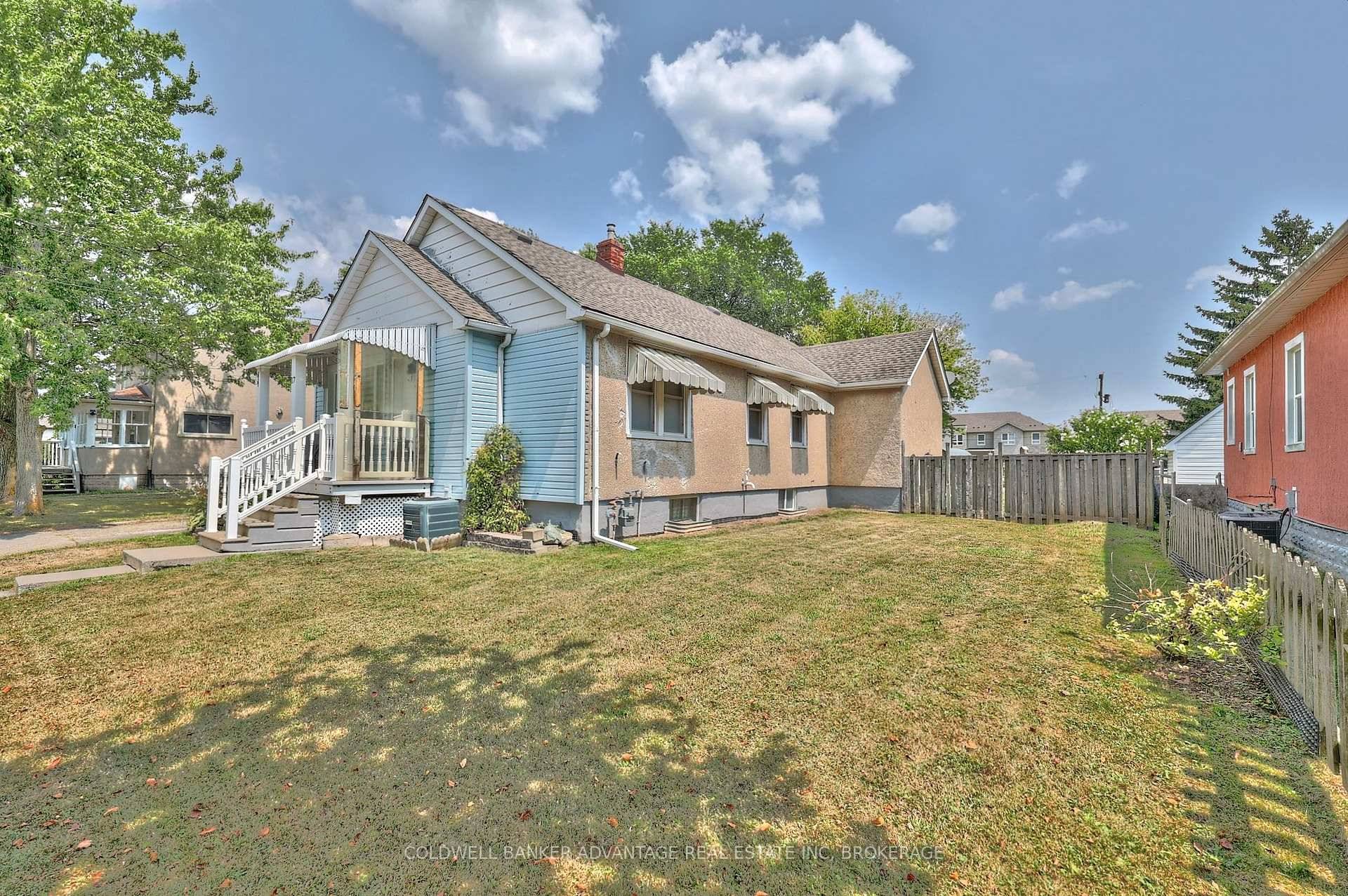 This well kept home offers 3 bedrooms upstairs, 1 bedroom downstairs, and 2 full bathrooms perfect for families or first time buyers.