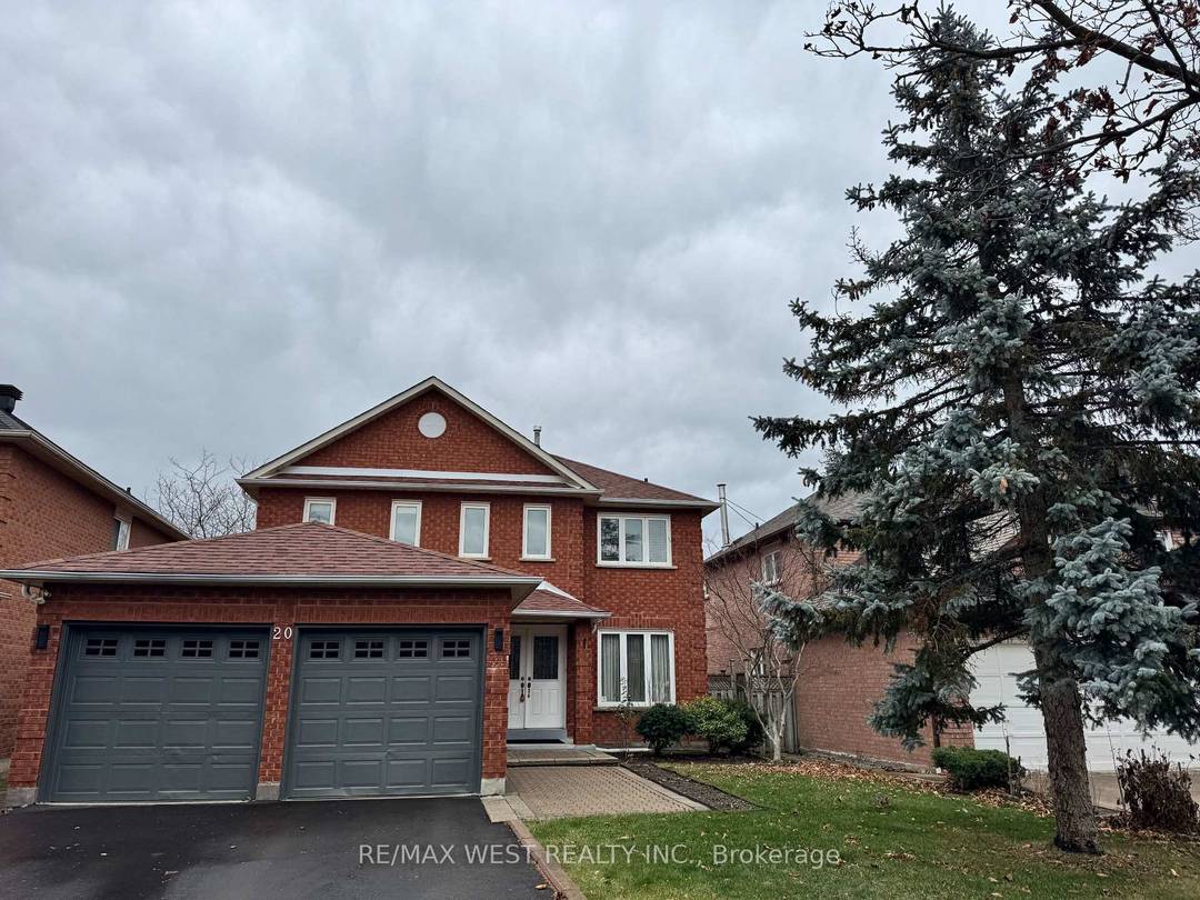 Entire House for Rent in Prestigious Richmond Hill Ideal for a Big, Warm Family.