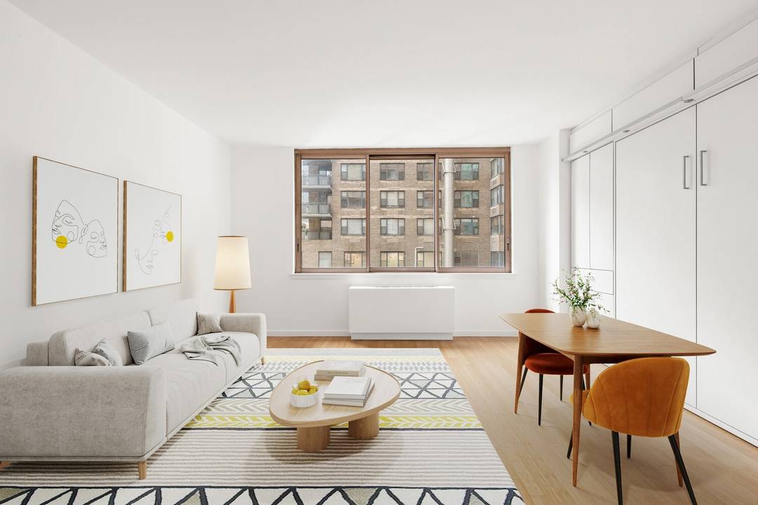 Available January 1st. Corporate tenants and diplomats are welcome.