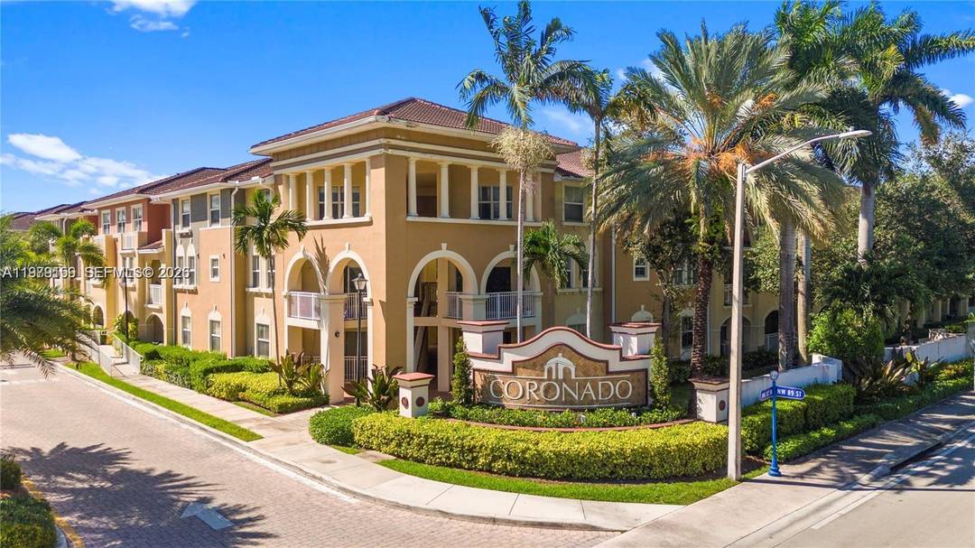 Beautifully updated 3 Bed amp ; 2.